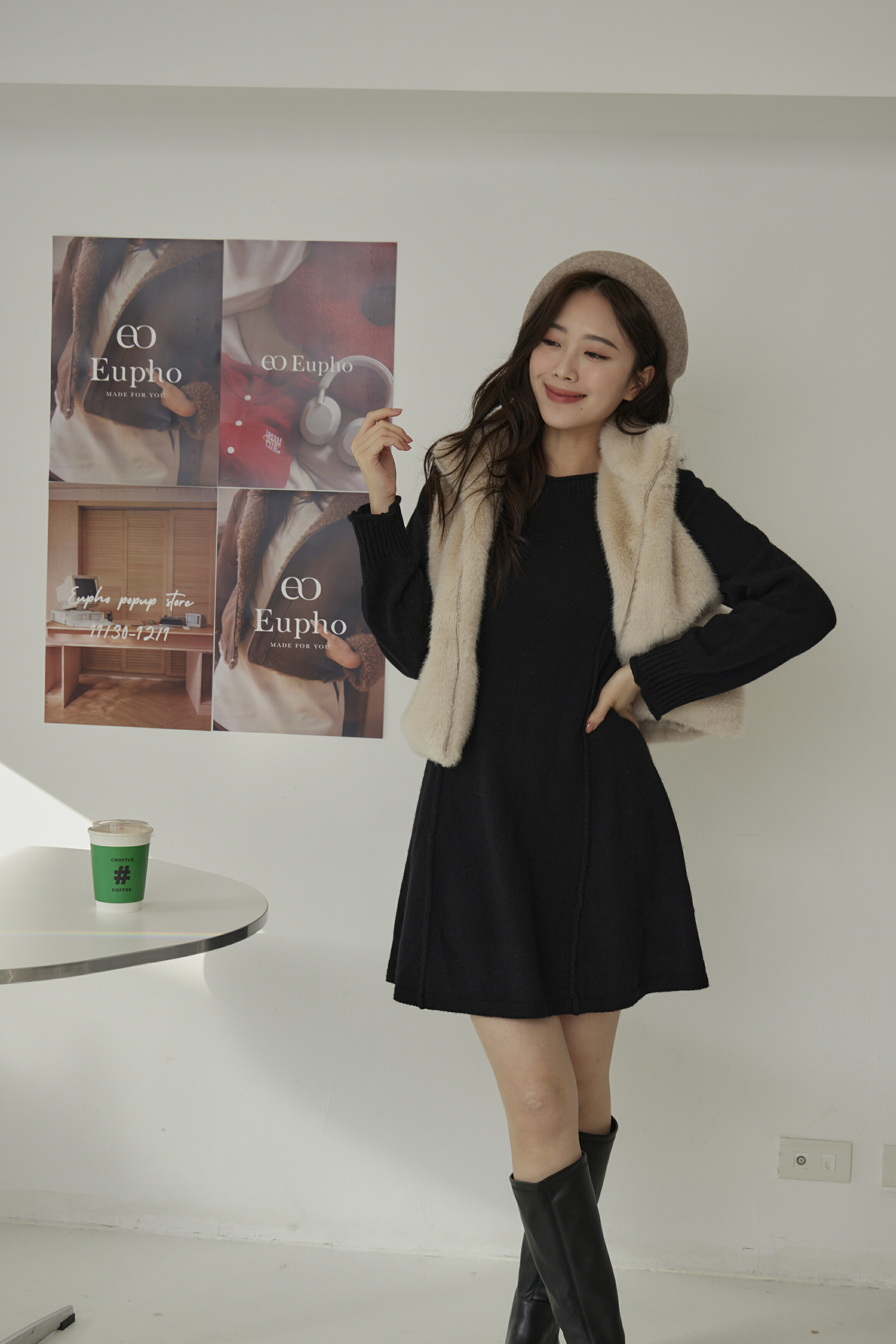 氣質50%羊毛黑針織短洋