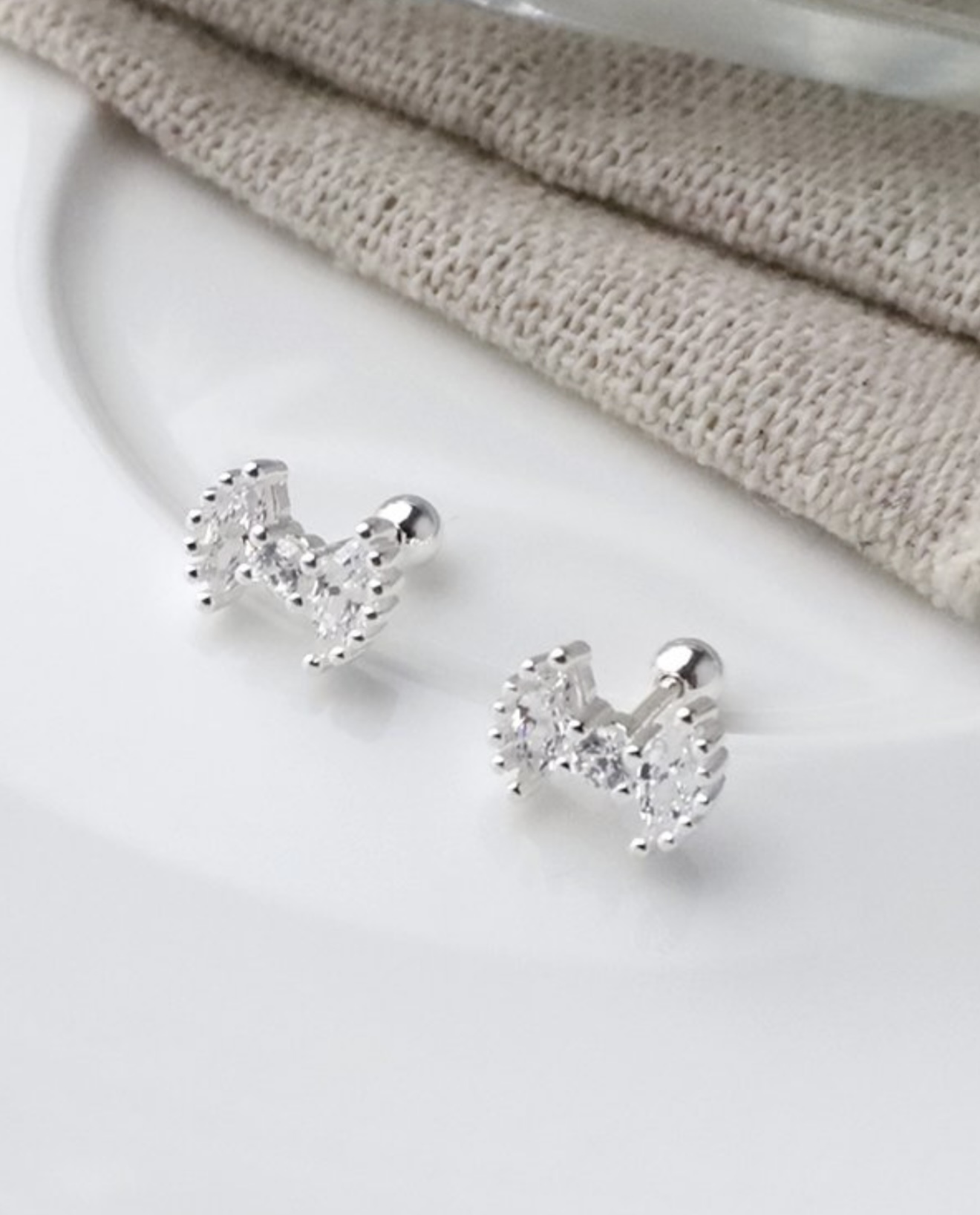 N02鋯石花邊蝴蝶結純銀鎖針