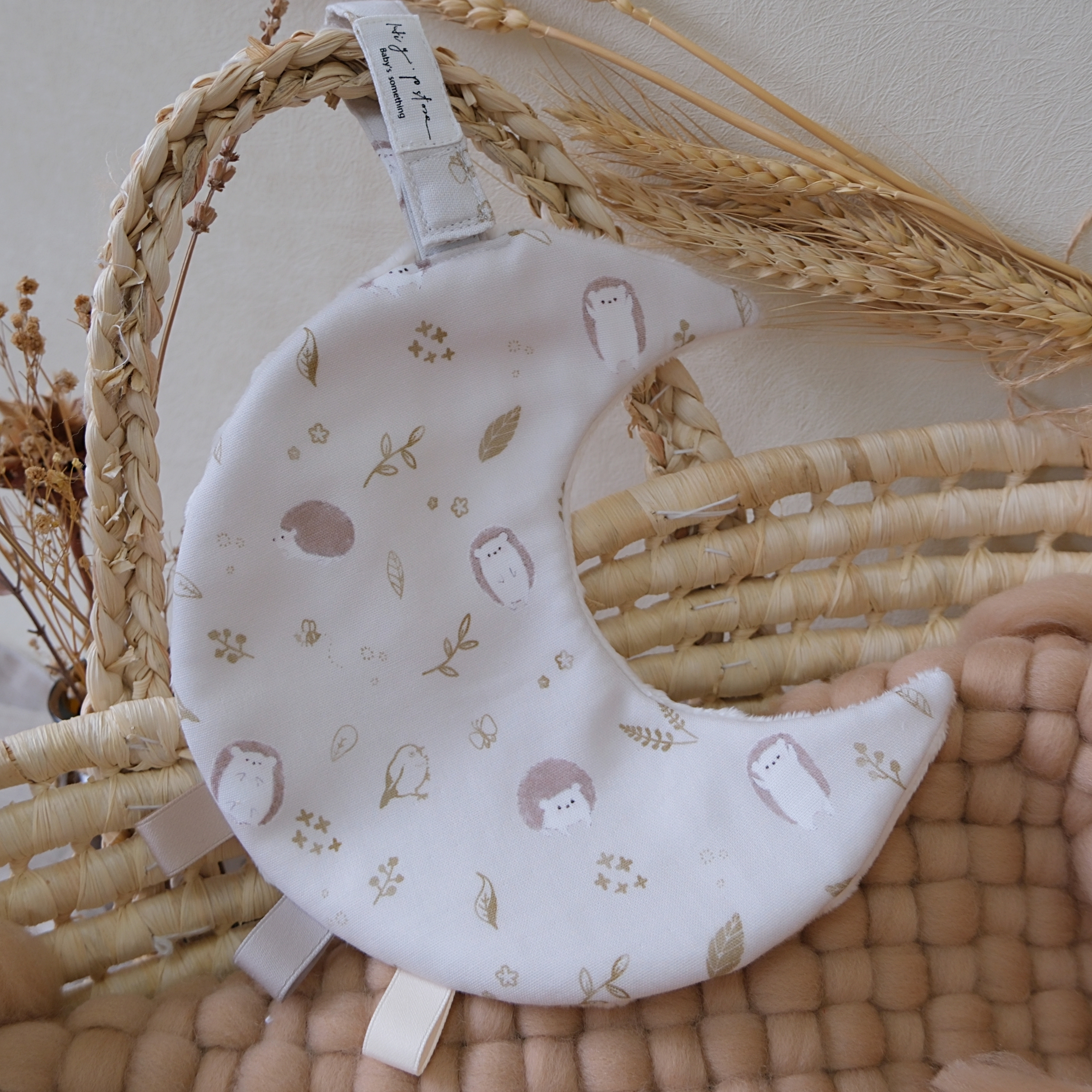 Hi Y.P store-獨家設計款-月光安撫巾-秋葉刺蝟