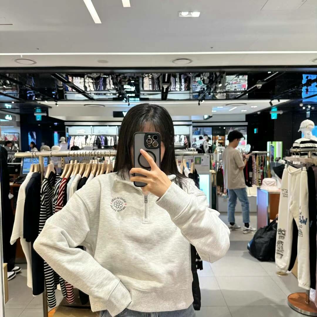 Wacky Willy Women's Flory Embroidery Half Zip-Up