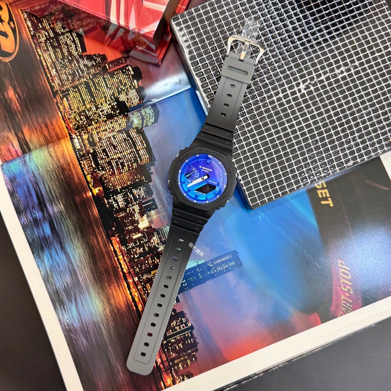 【G-SHOCK】指針數位2100系列 GA-2100FL-1A 45.4mm 現代鐘錶