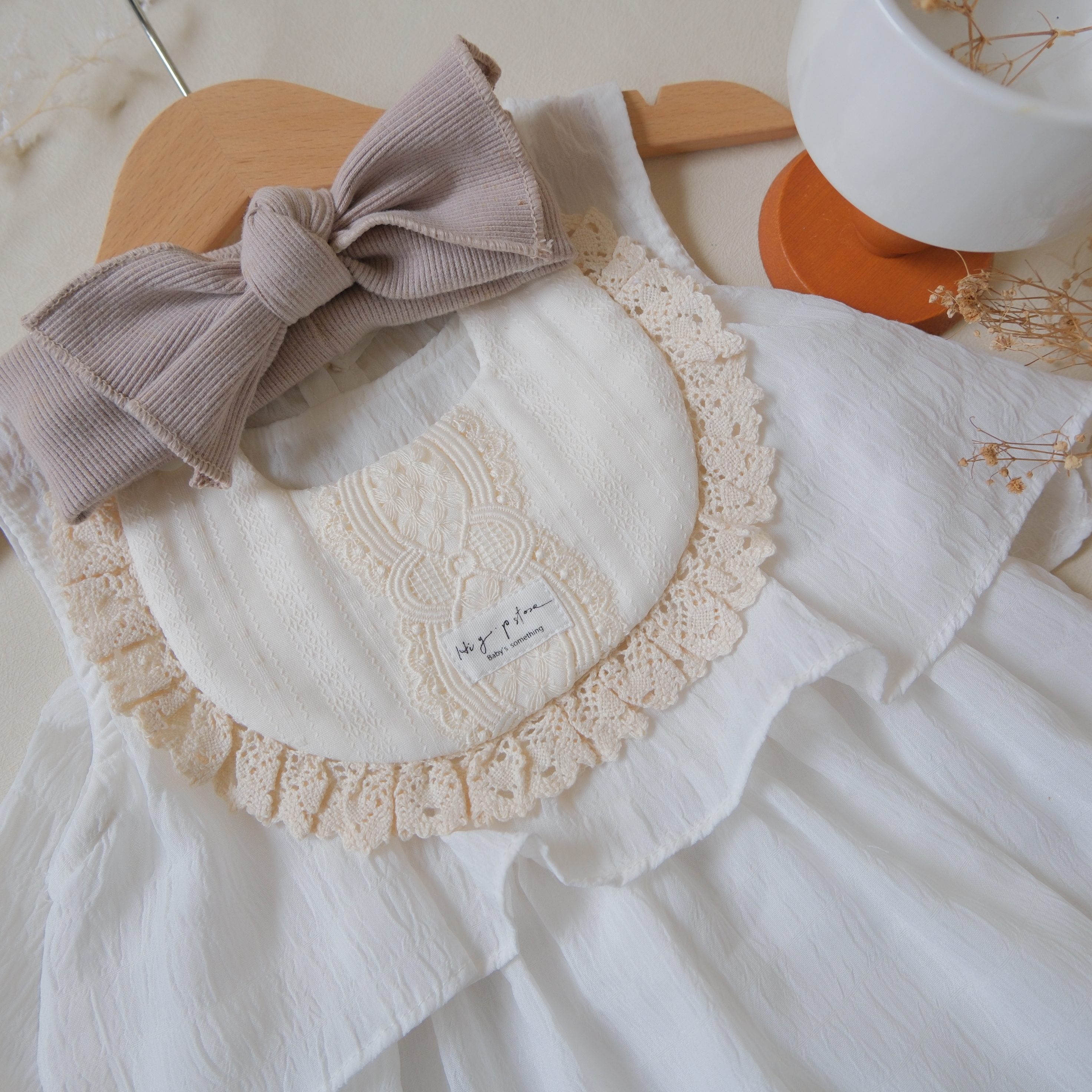 Hi Y.P store-手作圍兜-巴洛克之心