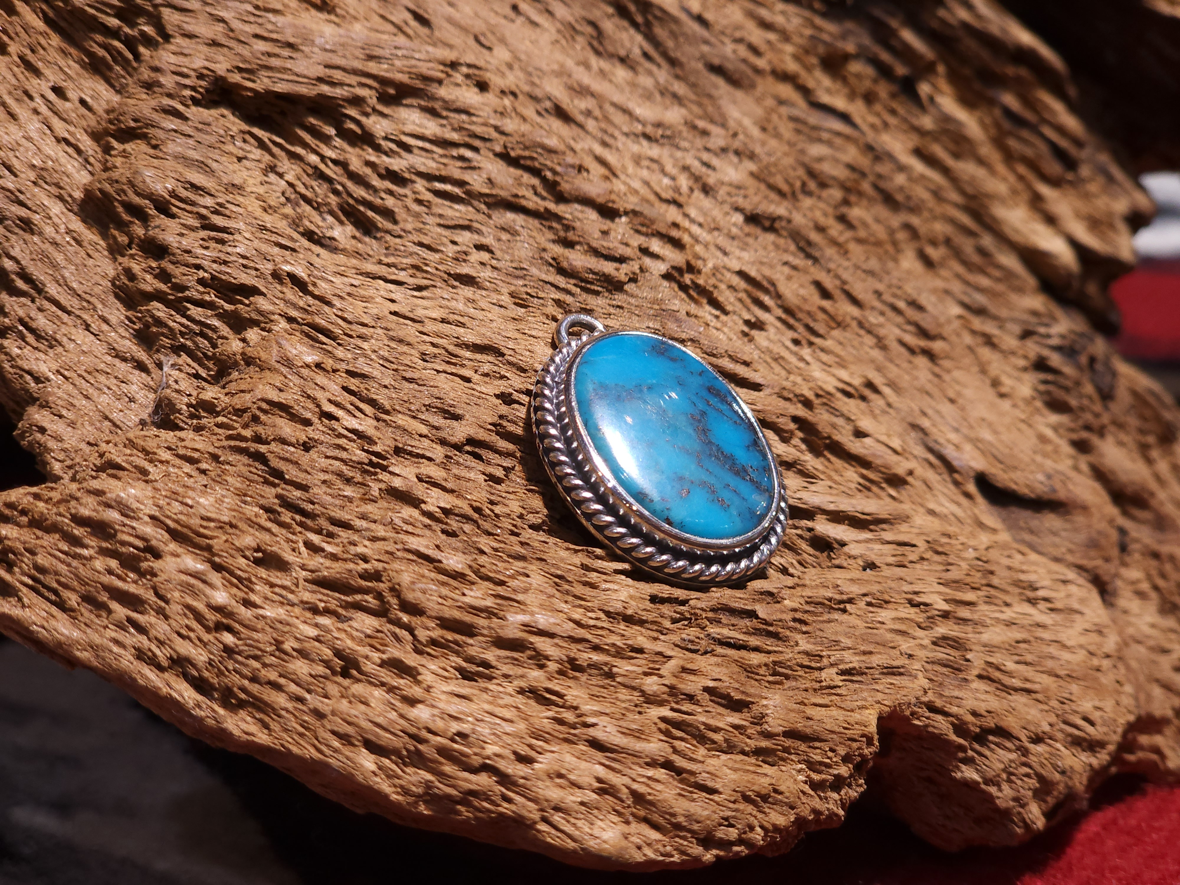 *Black Venom Jewelry- Freedom & Prayer Nacozari銀繩松石吊墜