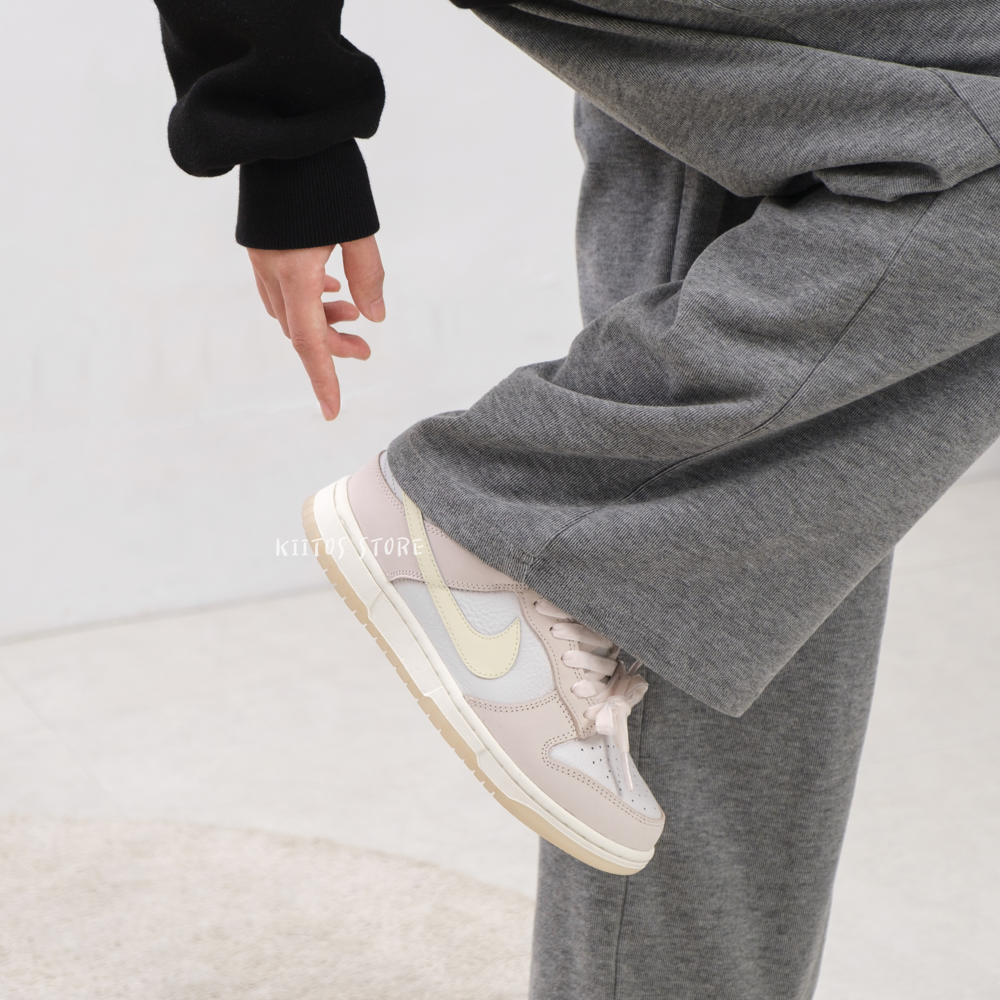NIKE DUNK LOW PREMIUM 奶油粉杏椰奶色柔粉淡粉牛奶糖底FB7910-601