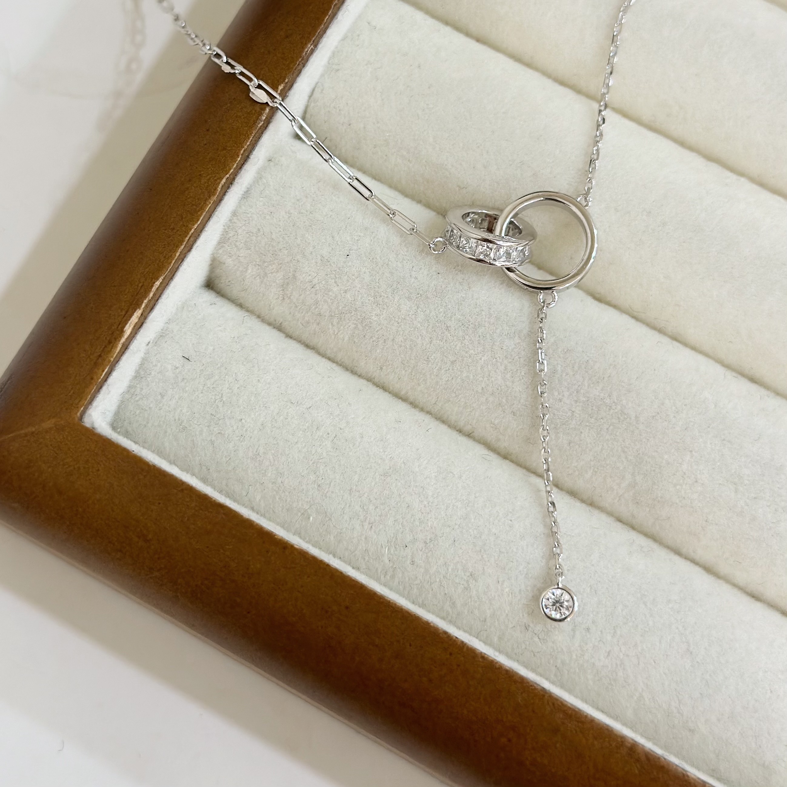 Q12【輕奢】鋯石雙環小鑽純銀Y字鎖骨鏈