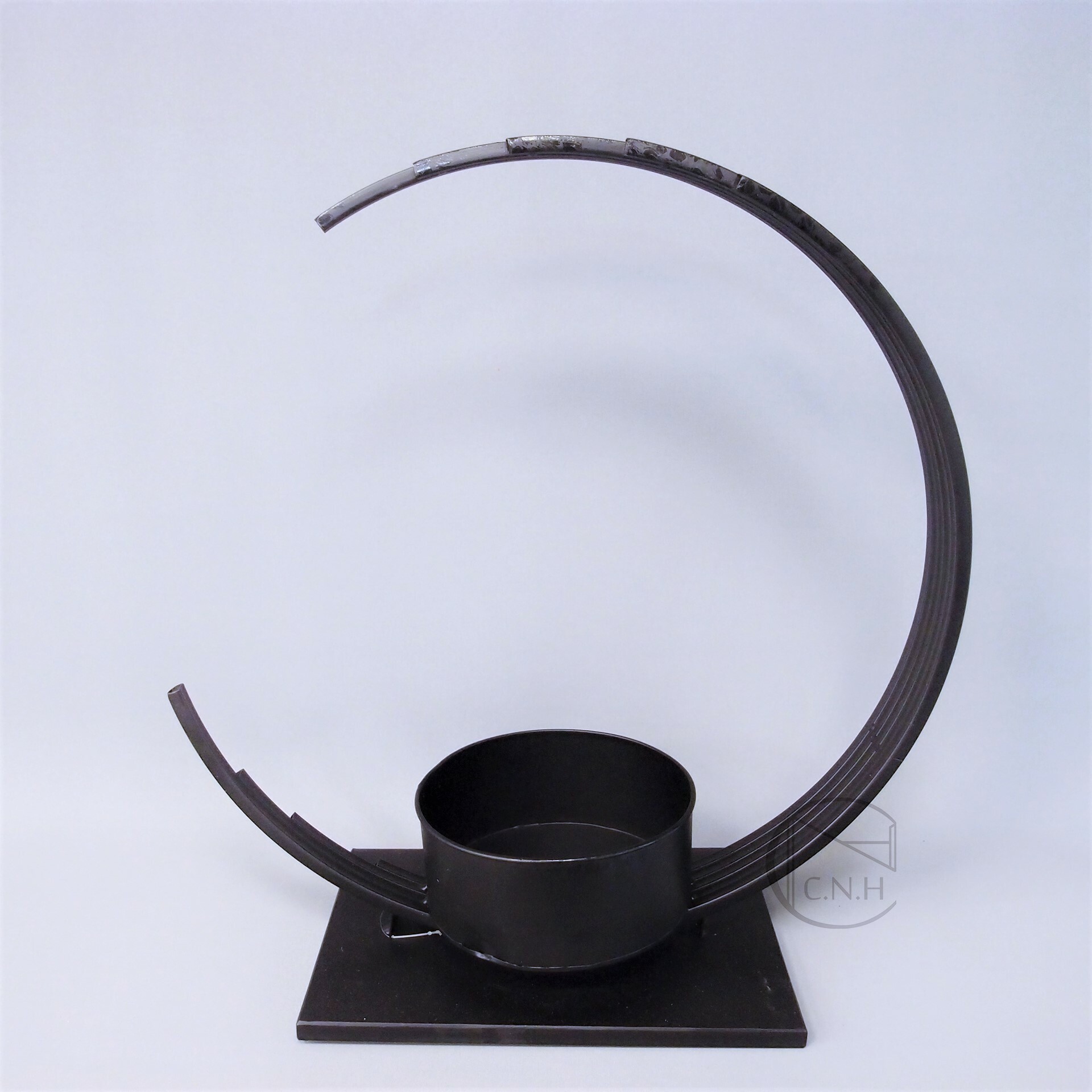 鐵製花器 半月形 2尺寸