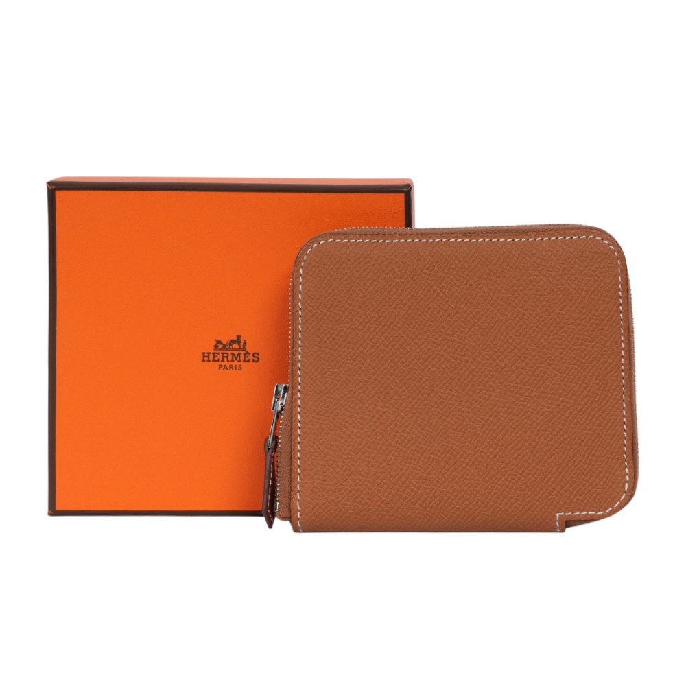 EPSOM皮 絲巾內裡ㄇ型拉鏈短夾(金棕色) H084266CKAA