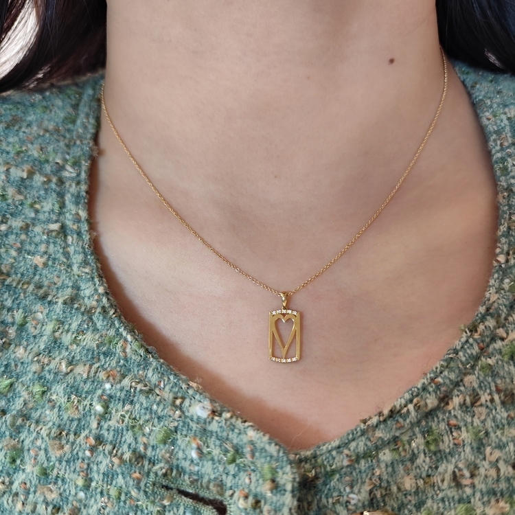 鑽石心形字符頸鏈|框間絮語