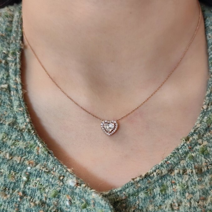 18K紅金80份心形鑽石頸鏈