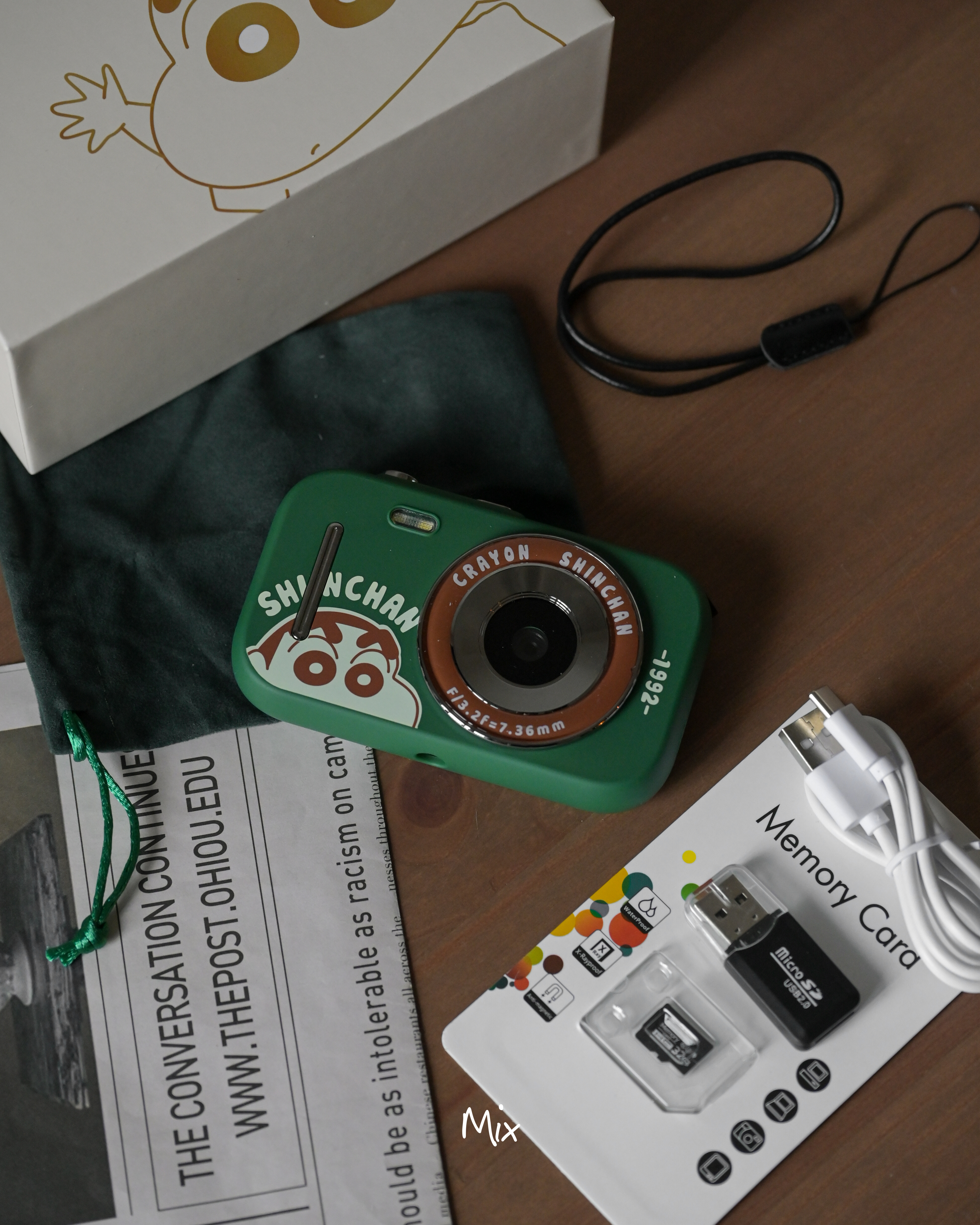 iSNEAKERS｜蠟筆小新 復古相機 CCD 4800像素 多功能可錄影