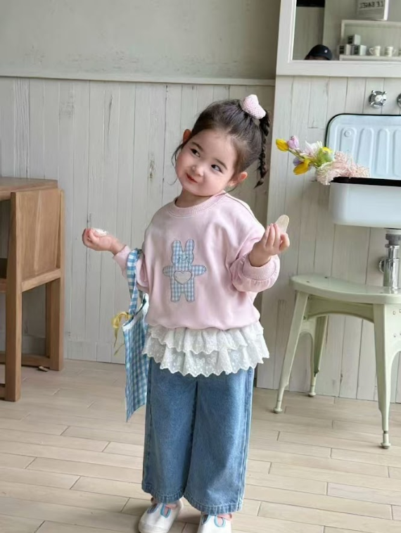 BYB01T29PK  粉色愛心格仔兔長袖上衣