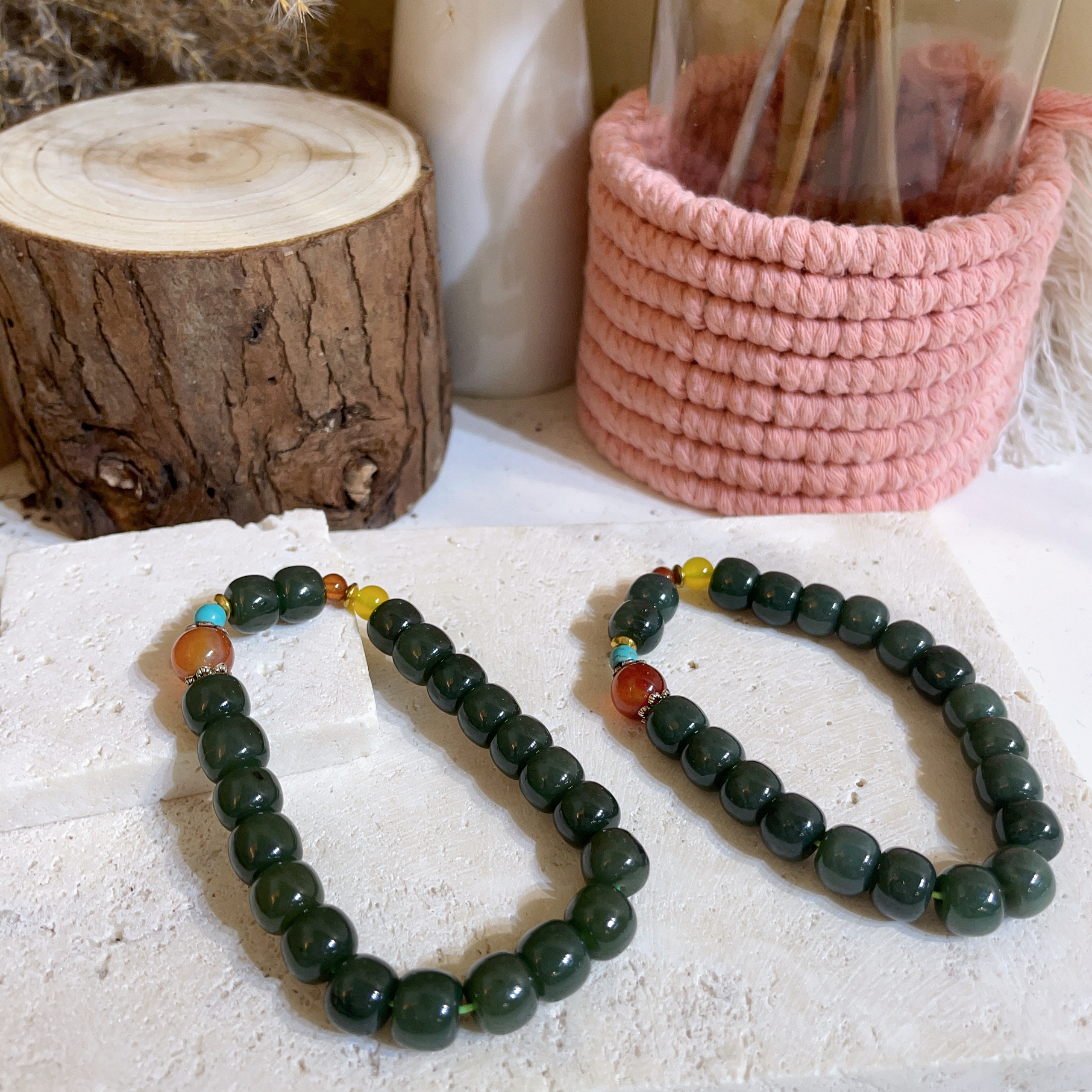 深色和田玉桶珠拼紅瑪瑙手串 8mm