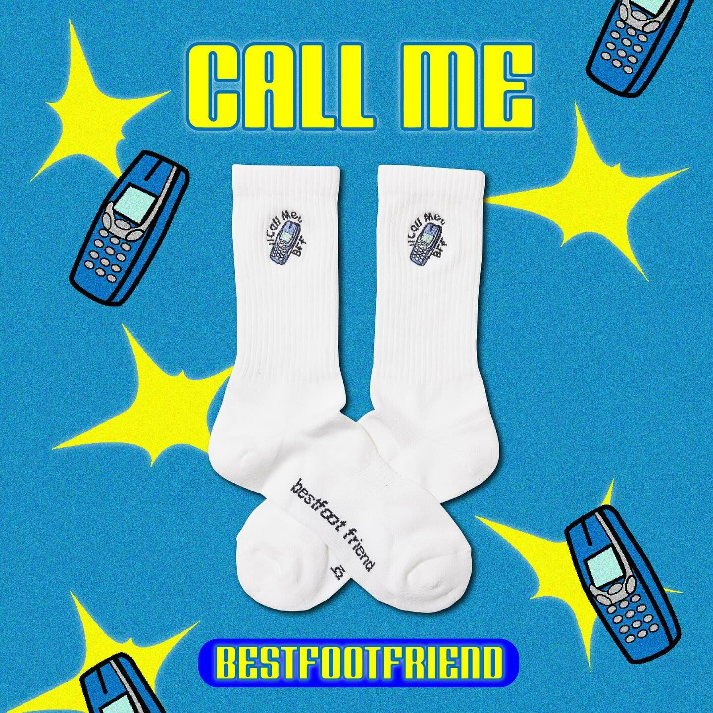 BFF Symptom Socks Call me 白色 沙色 呼叫我 刺繡 中筒襪 長襪【BF24024】