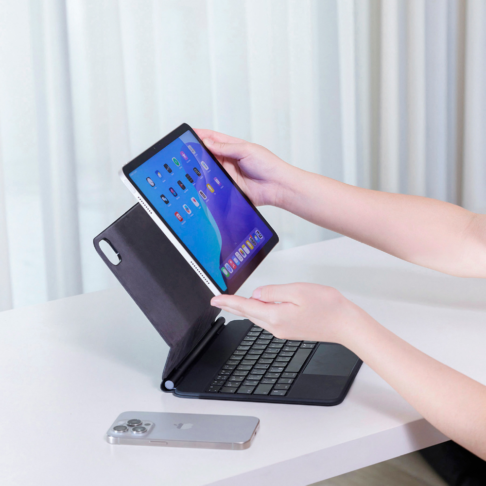 MATRIX 11 iPad Magic Keyboard + PEN II iPad Stylus Pen