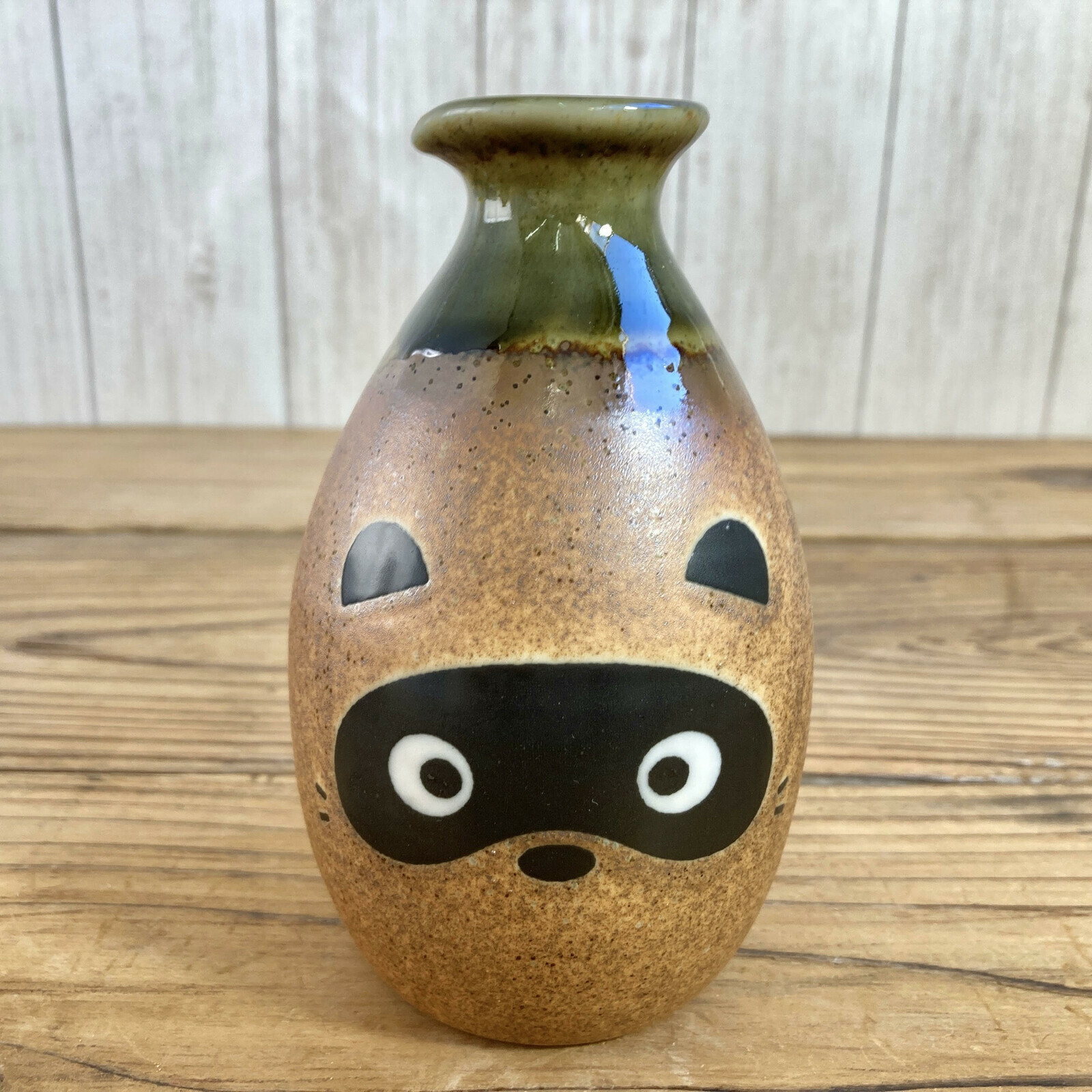 日式陶瓷浣熊清酒壺 (日本製)