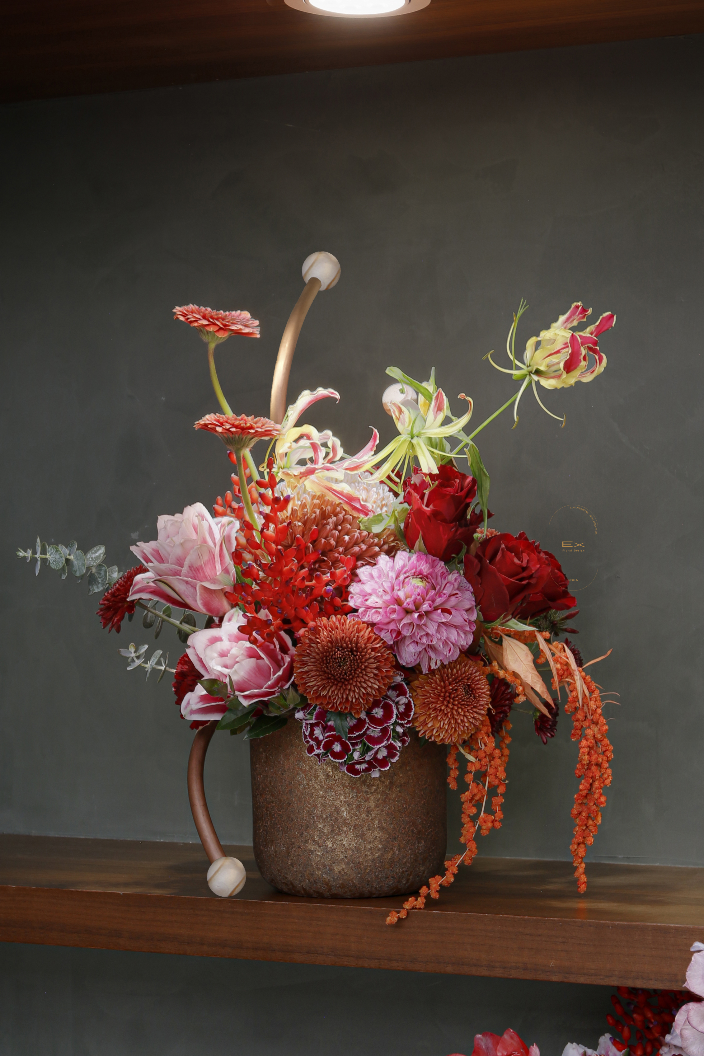 精油聯名花禮 · 馥裕擁華 Embrace the Opulence