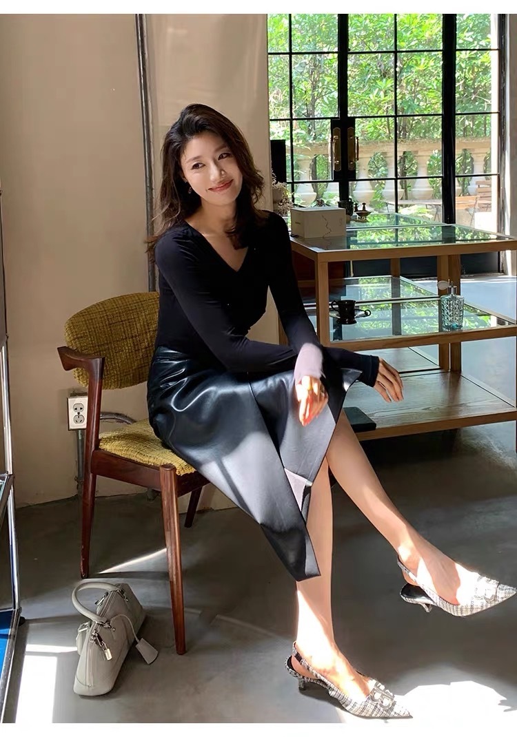 側釦環開衩造型PU皮革長裙皮裙S-XL (Elegant & Love)