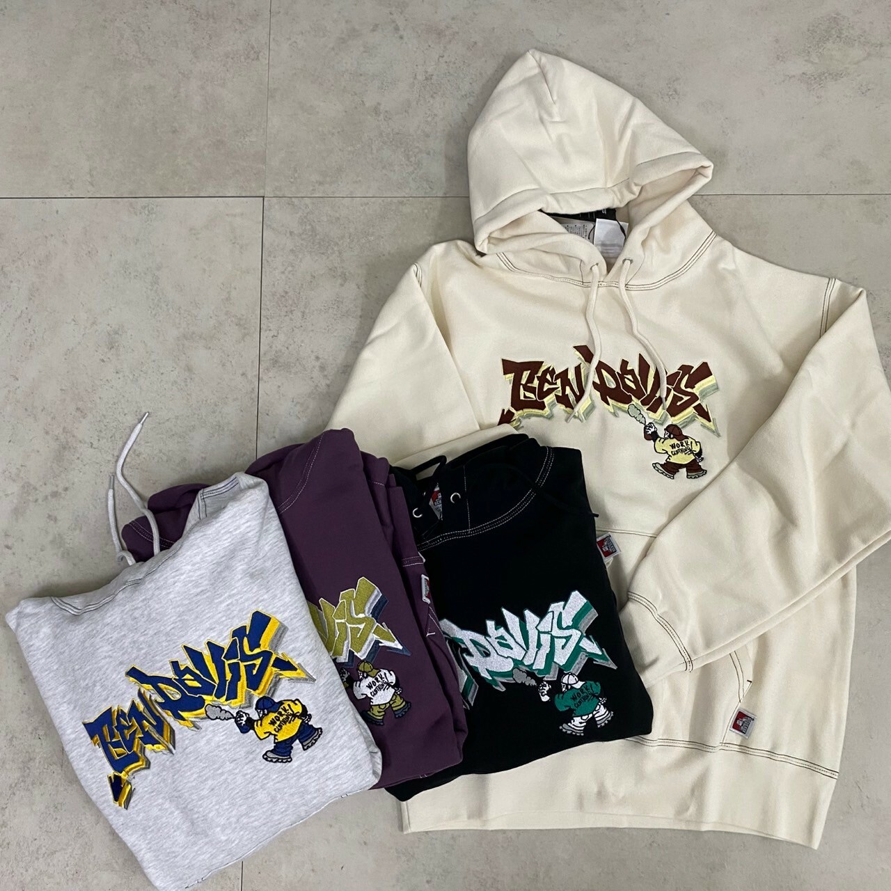 Ben davis 噴塗藝術外縫線刺繡 logo 內刷毛帽T 24780062