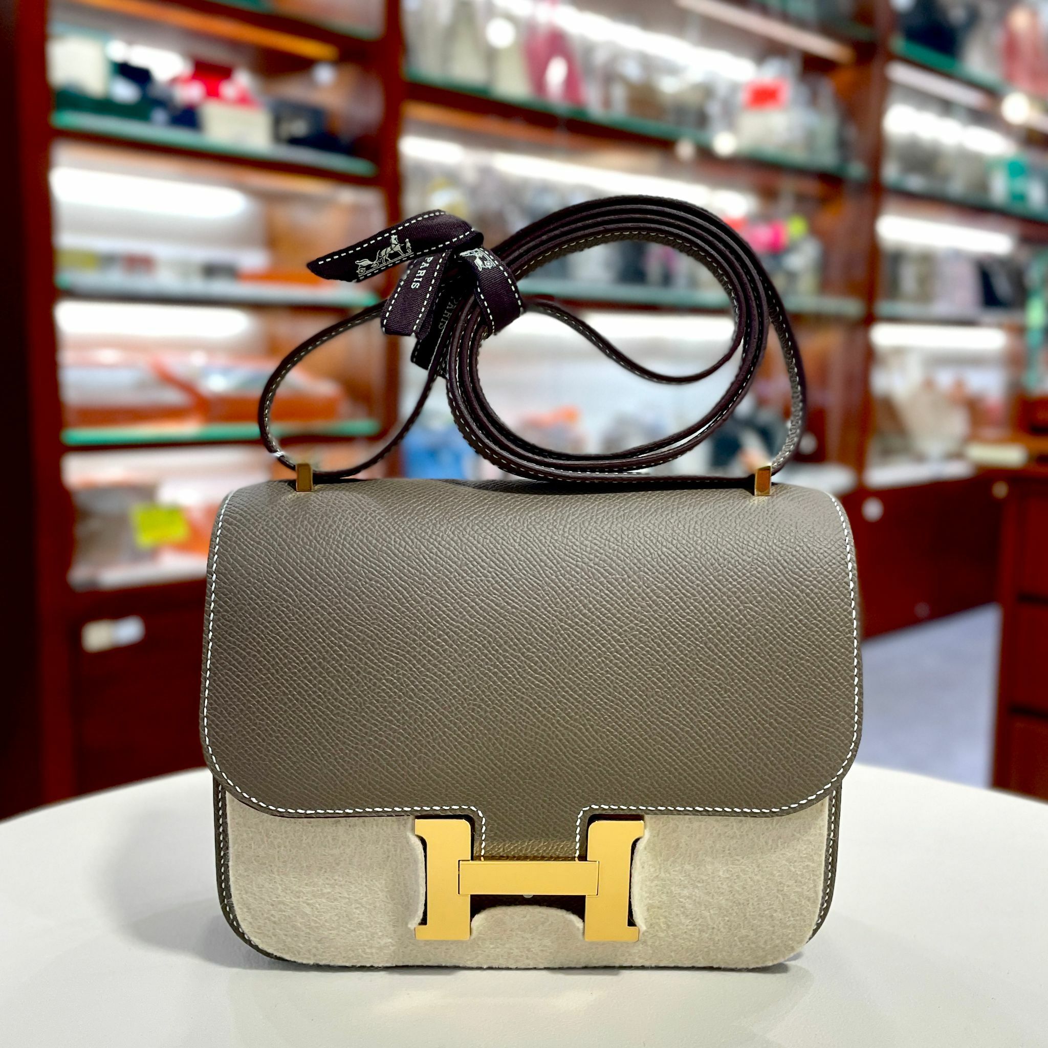 K刻❣️全新MINI CONSTANCE 大象灰金扣Epsom皮18/ETOUPE GHW #C19 #康康包 #BRAND NEW #香榭站正品