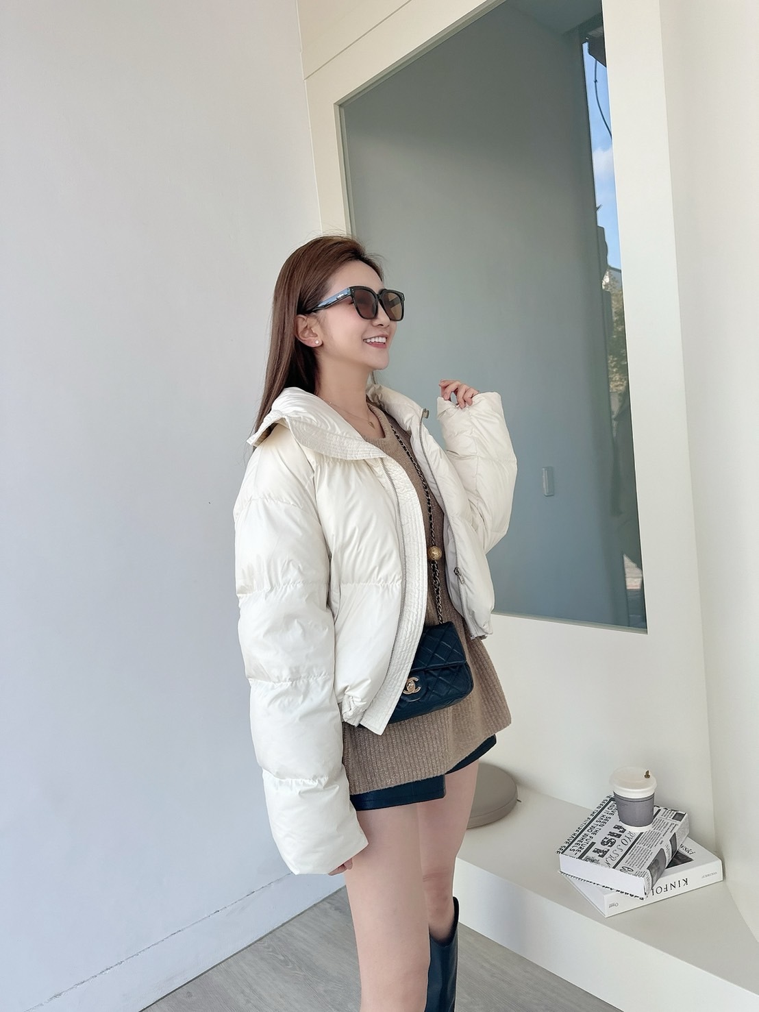 【現貨】🔥01.06秋冬新品］💥不挑人都能穿］韓版超百搭翻領90%鴨絨外套（米白/兩色）