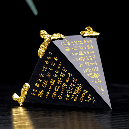 【礦藏】古埃及招財經文黑曜石能量金字塔│辦公桌、櫃台、客廳必備