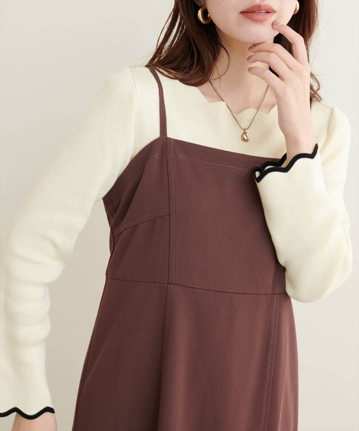 natural couture(ナチュラルクチュール)  袖口配色スカラップニット米（0351050140）