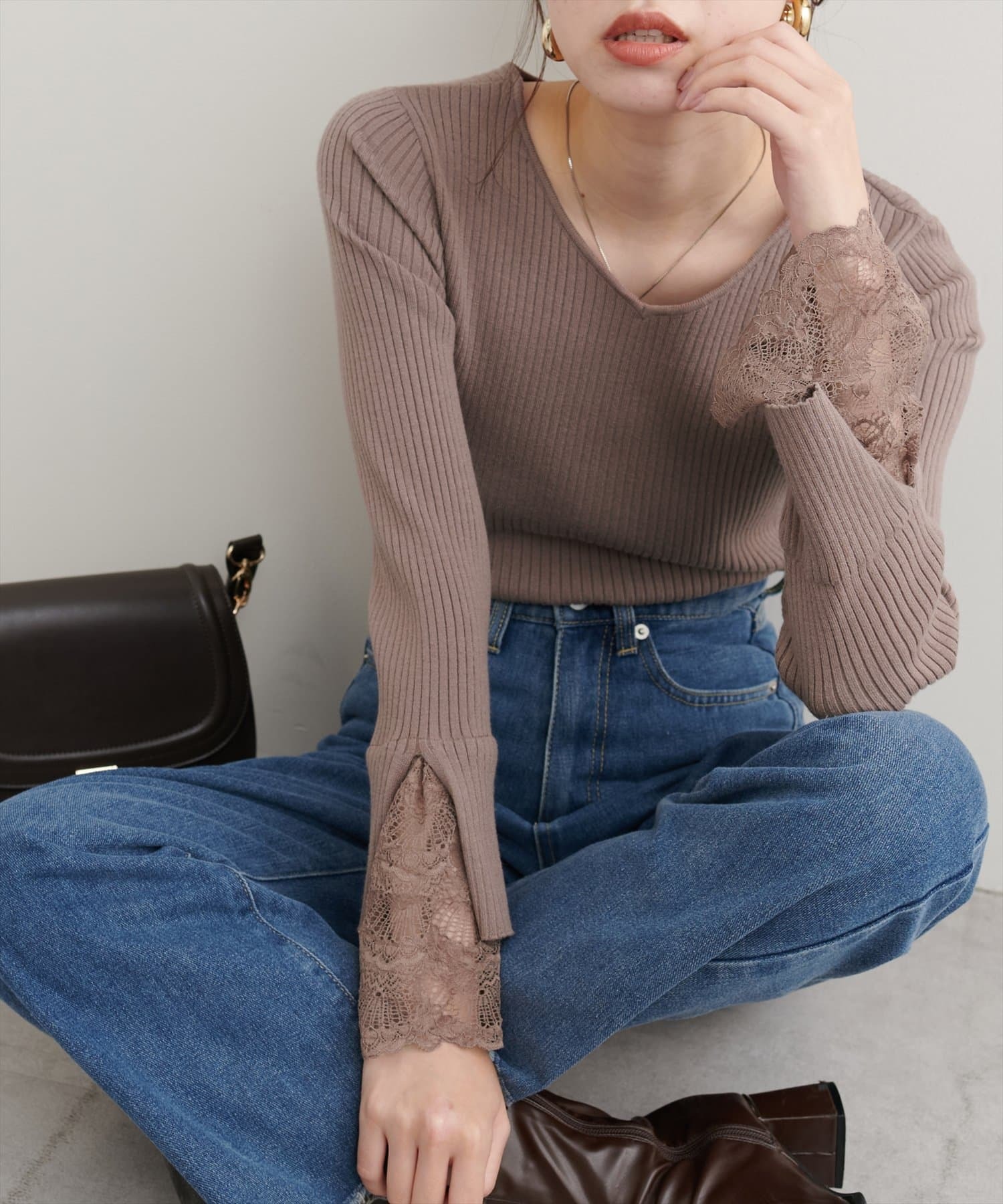 natural couture(ナチュラルクチュール)  【大人気リバイバル】前後2WAY袖口レースリブニット灰米（0342050130）