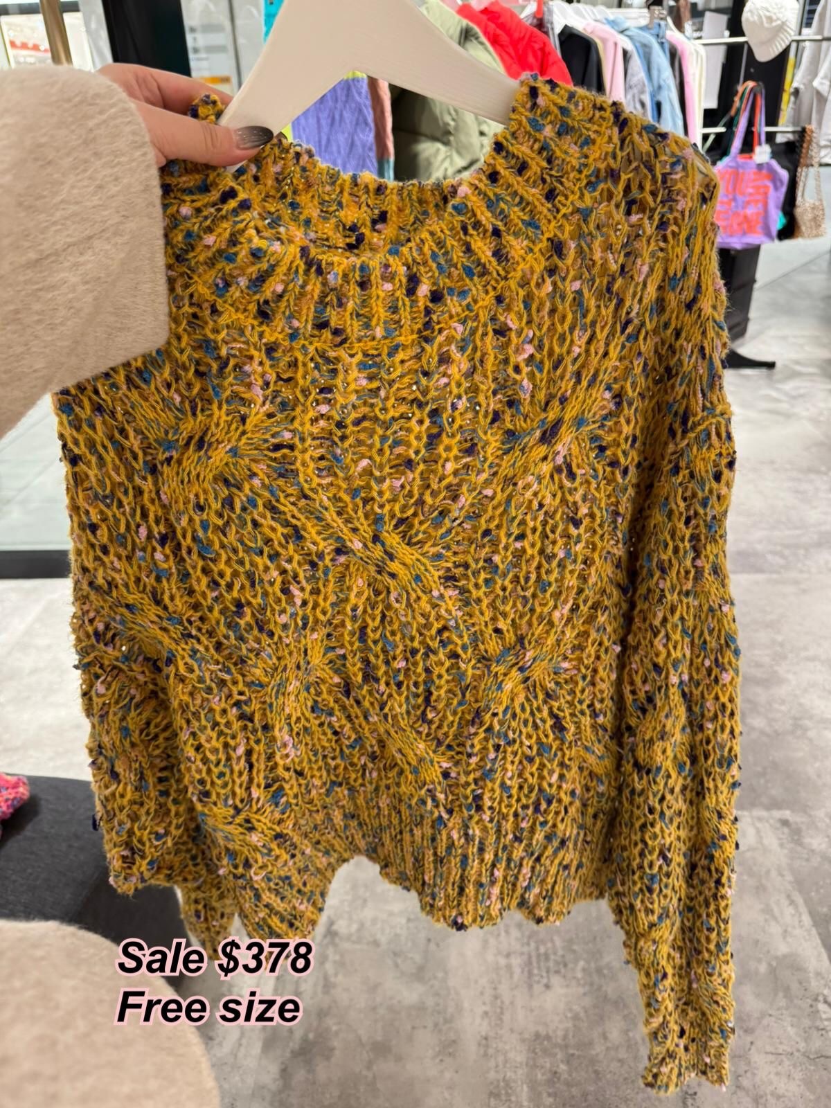 Outlet RC sale 疏織暗花冷衫 三色選