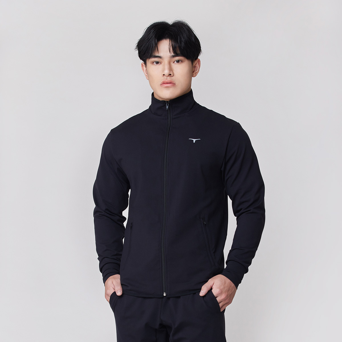 托瑪斯立領運動外套（托瑪斯黑）