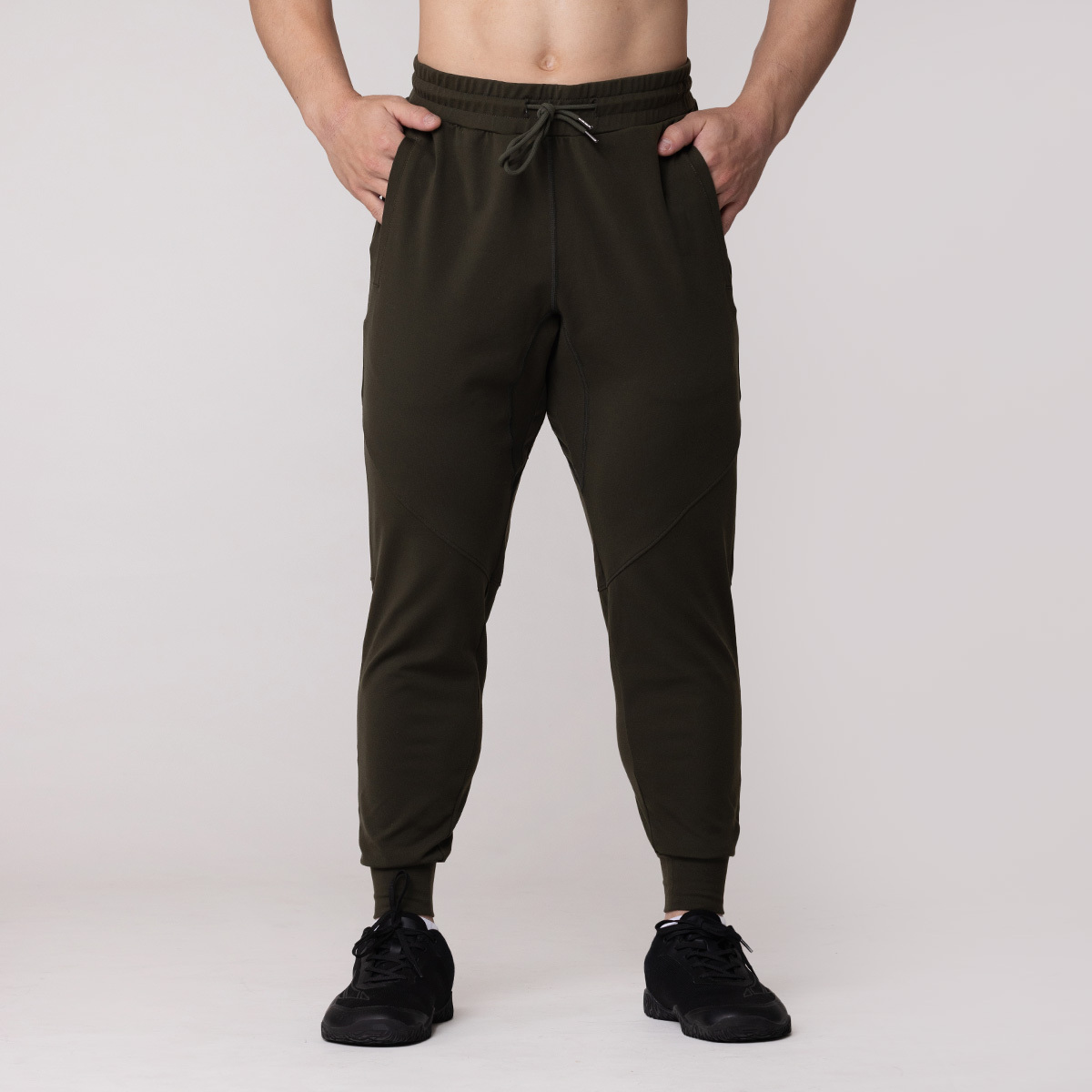 托瑪斯經典縮口長褲（叢林綠）