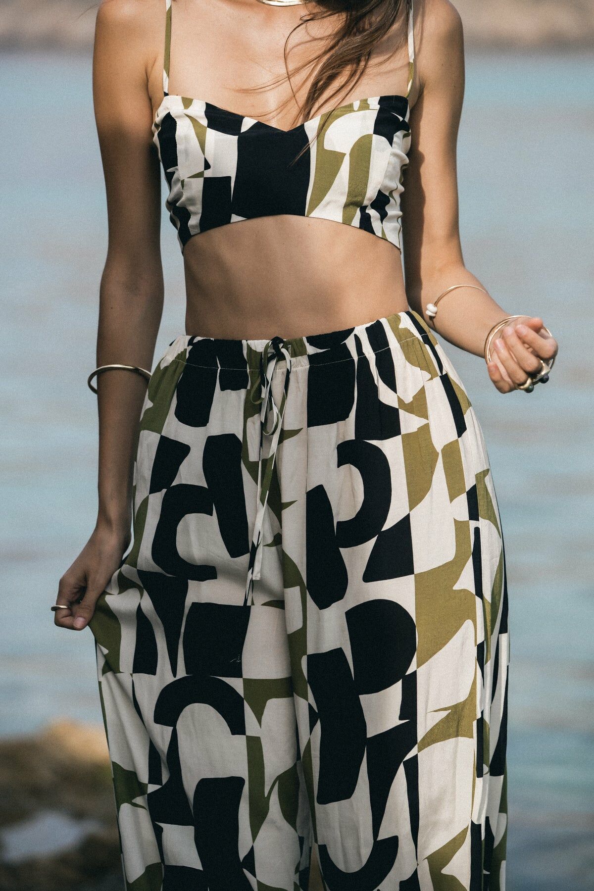 Mare Bralette - Acrosanti 細肩帶背心（色塊綠）