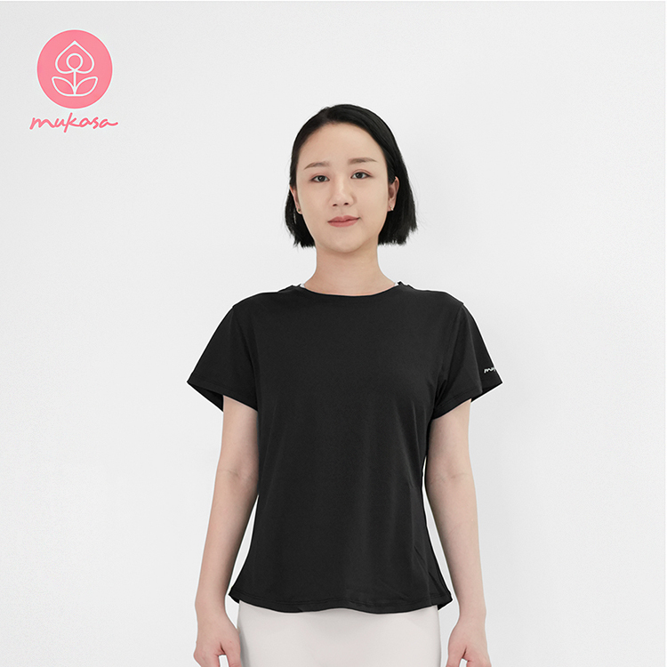 MUKASA 簡約短袖運動上衣-個性黑 MUK-2304107