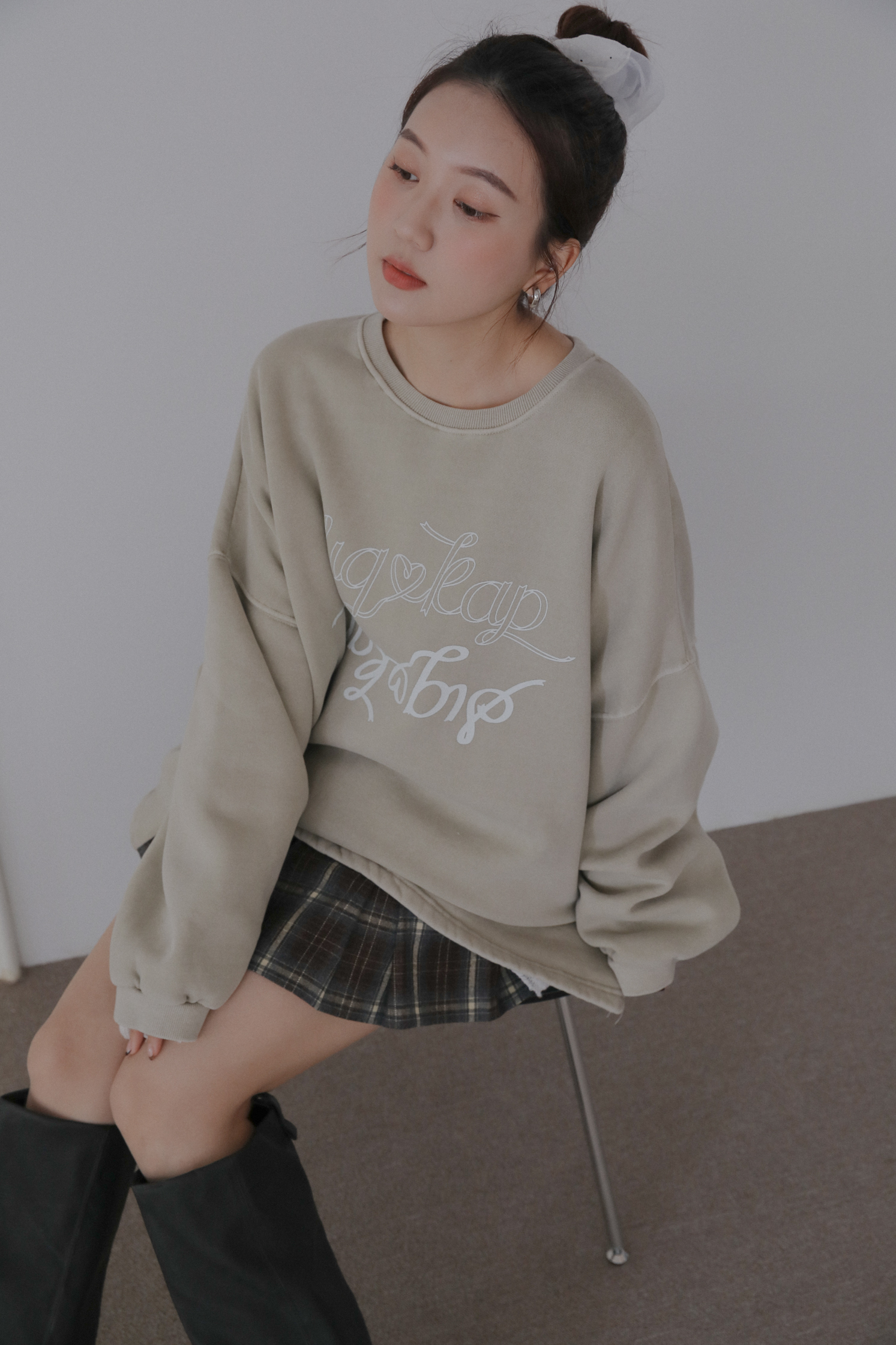 Balloon ​Sweatshirt #大學Tee