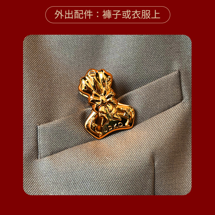 UPKO,義大利 UPKO,UPKO 蝴蝶結貝殼乳夾,乳夾,調教時尚,調教,調教扮演,BDSM,SM,親密關係,格雷,角色扮演,捆綁,禮物,繩縛,束縛,綁帶,口球,手拍,頸圈,項圈,牽引鏈,手銬,腳銬,馬鞭