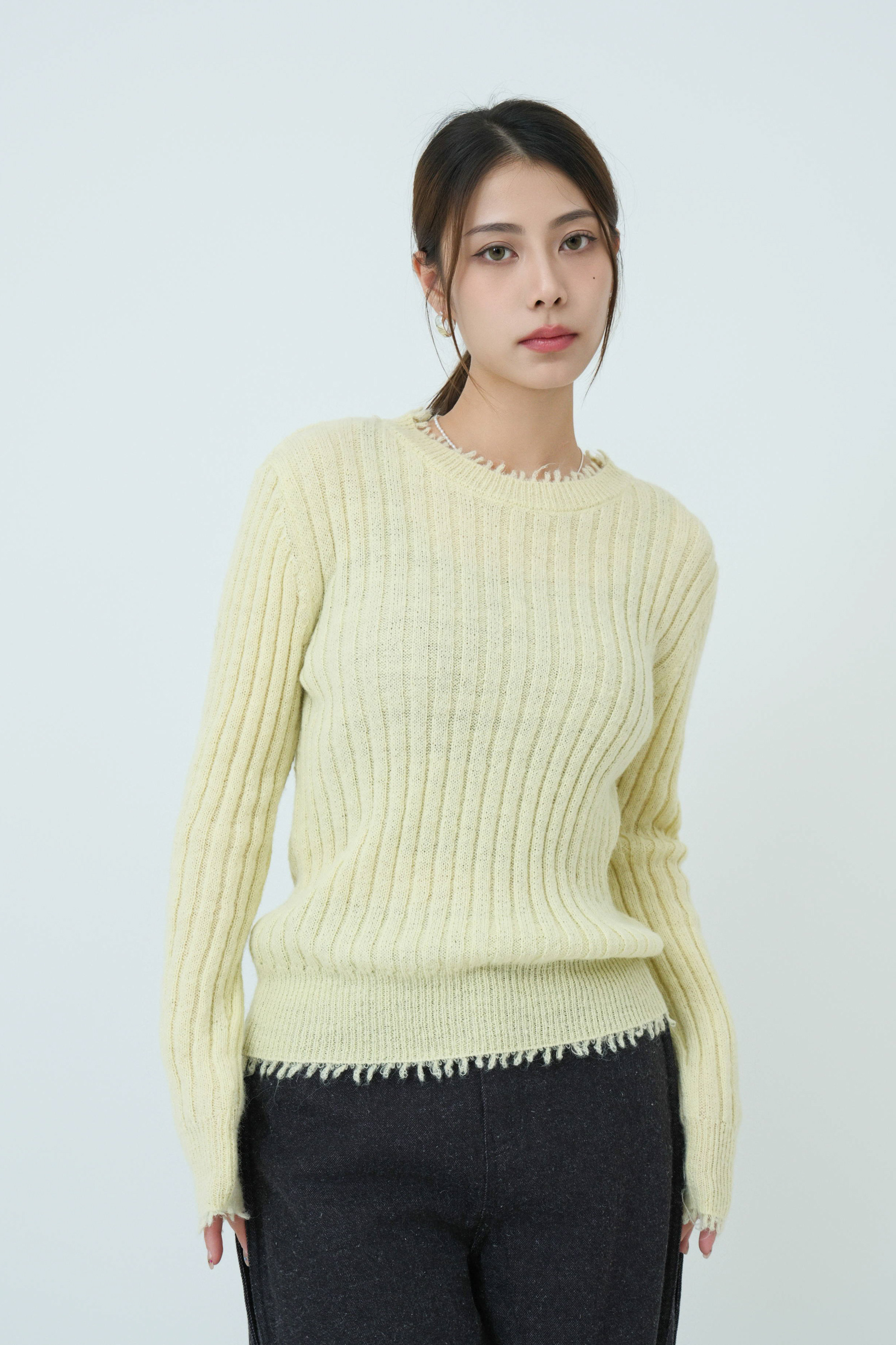 仿破爛邊薄冷衫 (現貨款式）