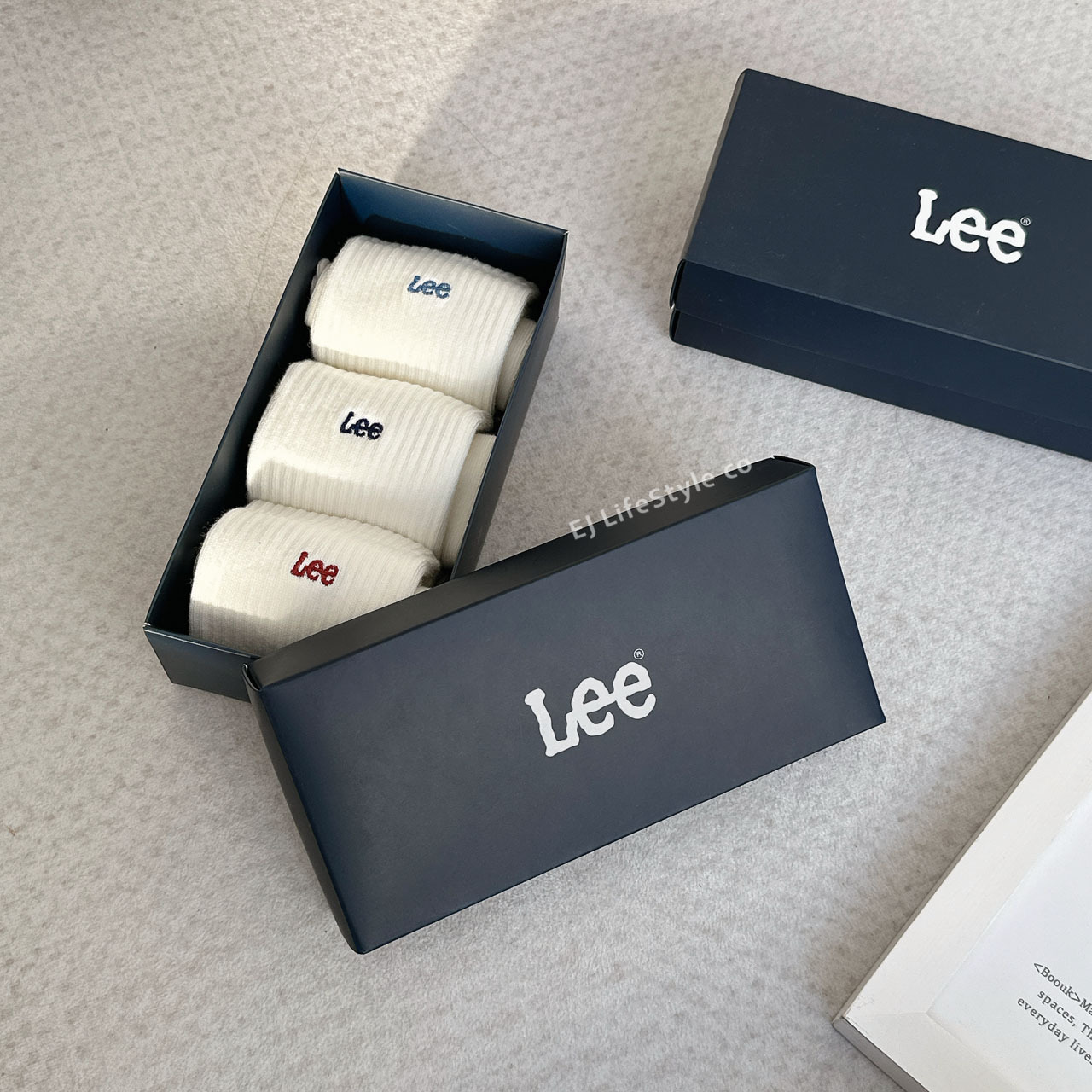 韓國限定 🇰🇷 LEE 襪子禮盒 刺繡LOGO 米白色 白色 奶油白 一組三入 / 現貨
