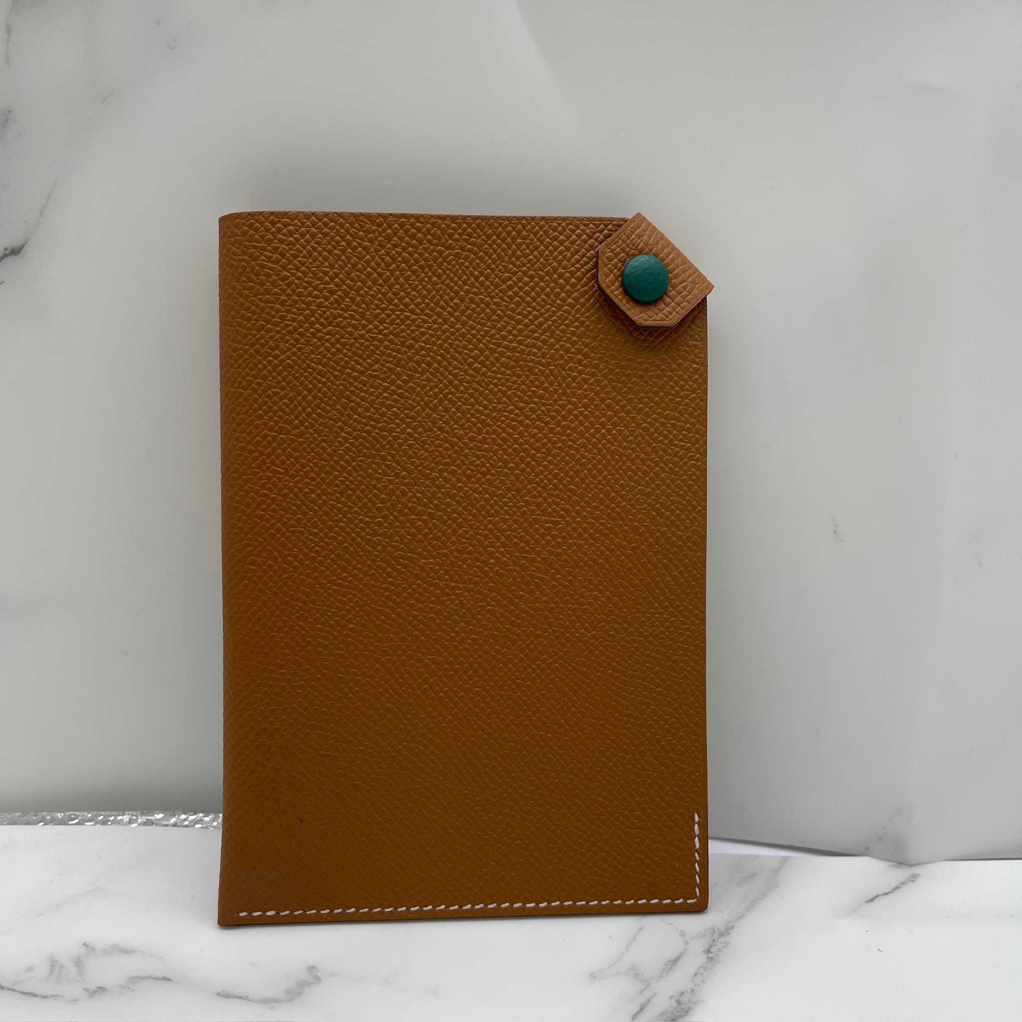 Hermes Tarmac Passport Holder