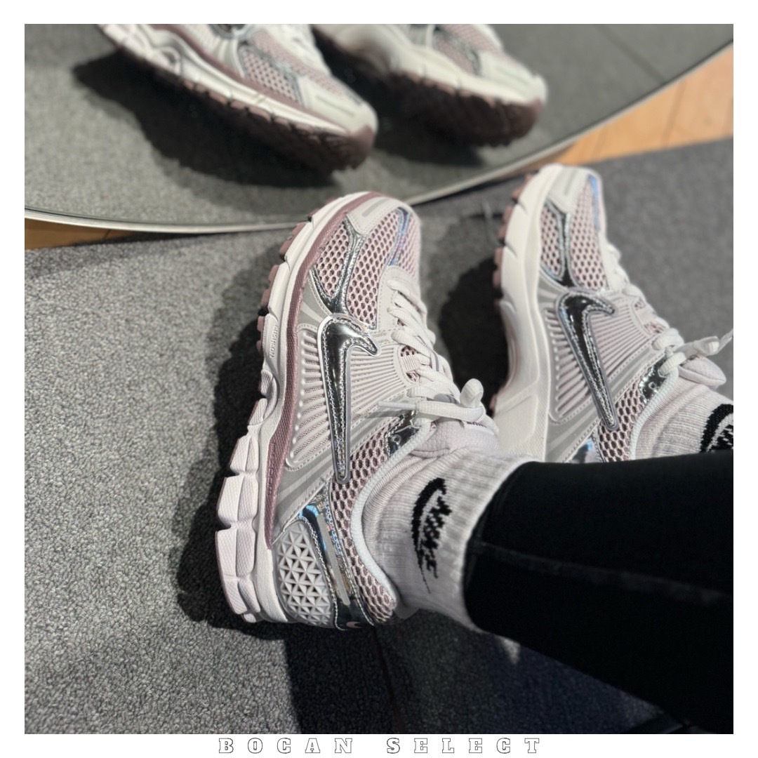 NIKE ZOOM VOMERO 5 粉紫白銀 HV6417-001