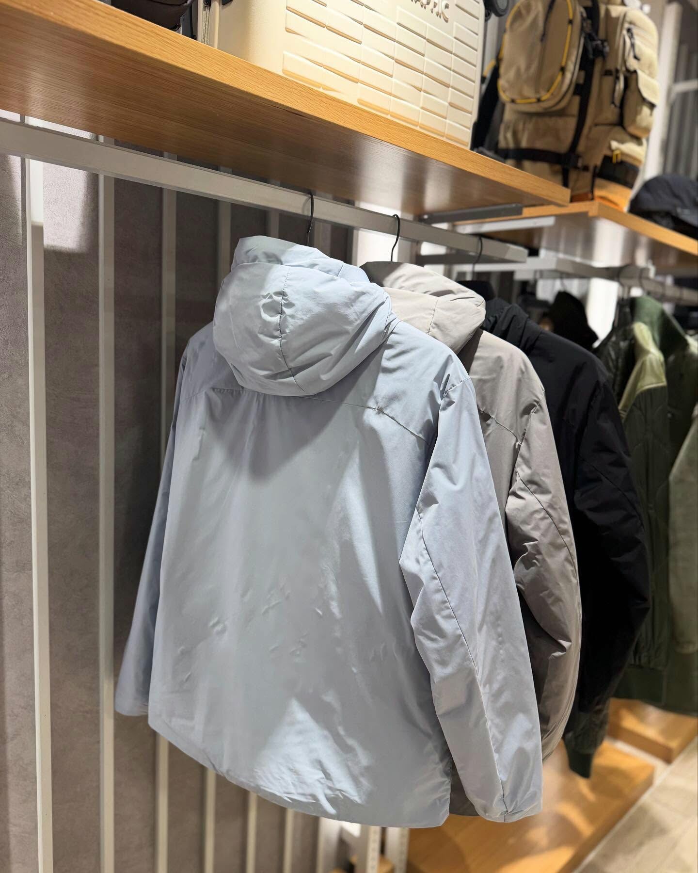 【代購】NATIONAL GEOGRAPHIC 國家地理 Urban 側拉鍊 連帽 外套 N251MPD250