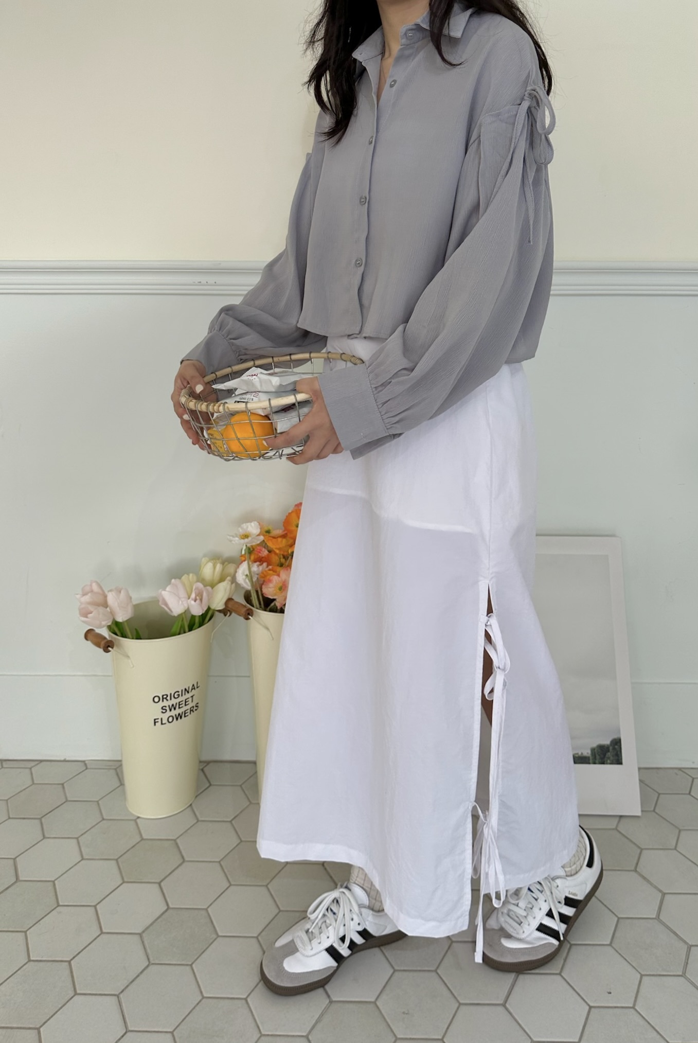 氣質拿捏紋理側簍空綁帶襯衫