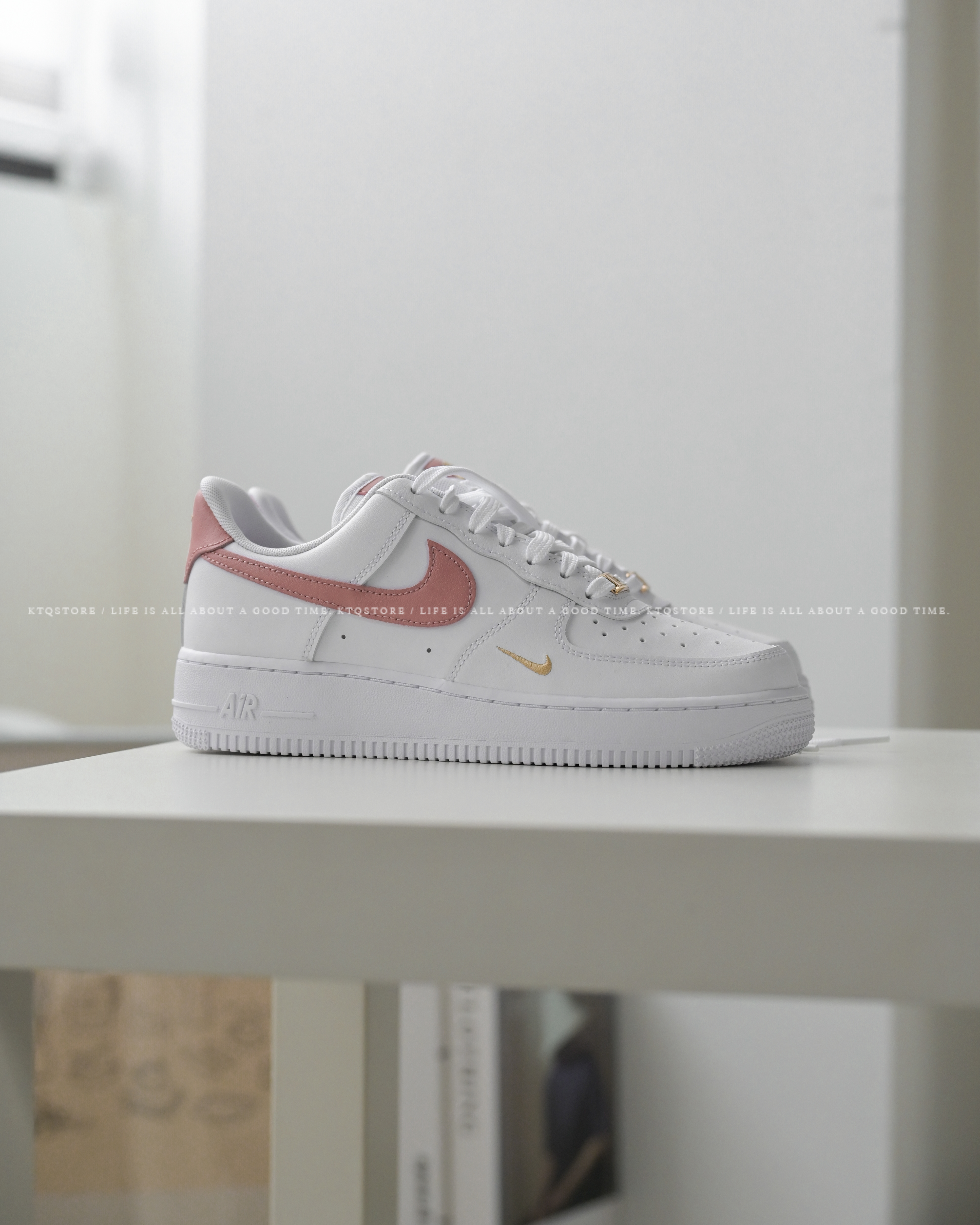 KTQ STORE ‧ Nike Air Force 1 Low " Rust Pink " 白粉迷你金鉤女鞋 CZ0270-103