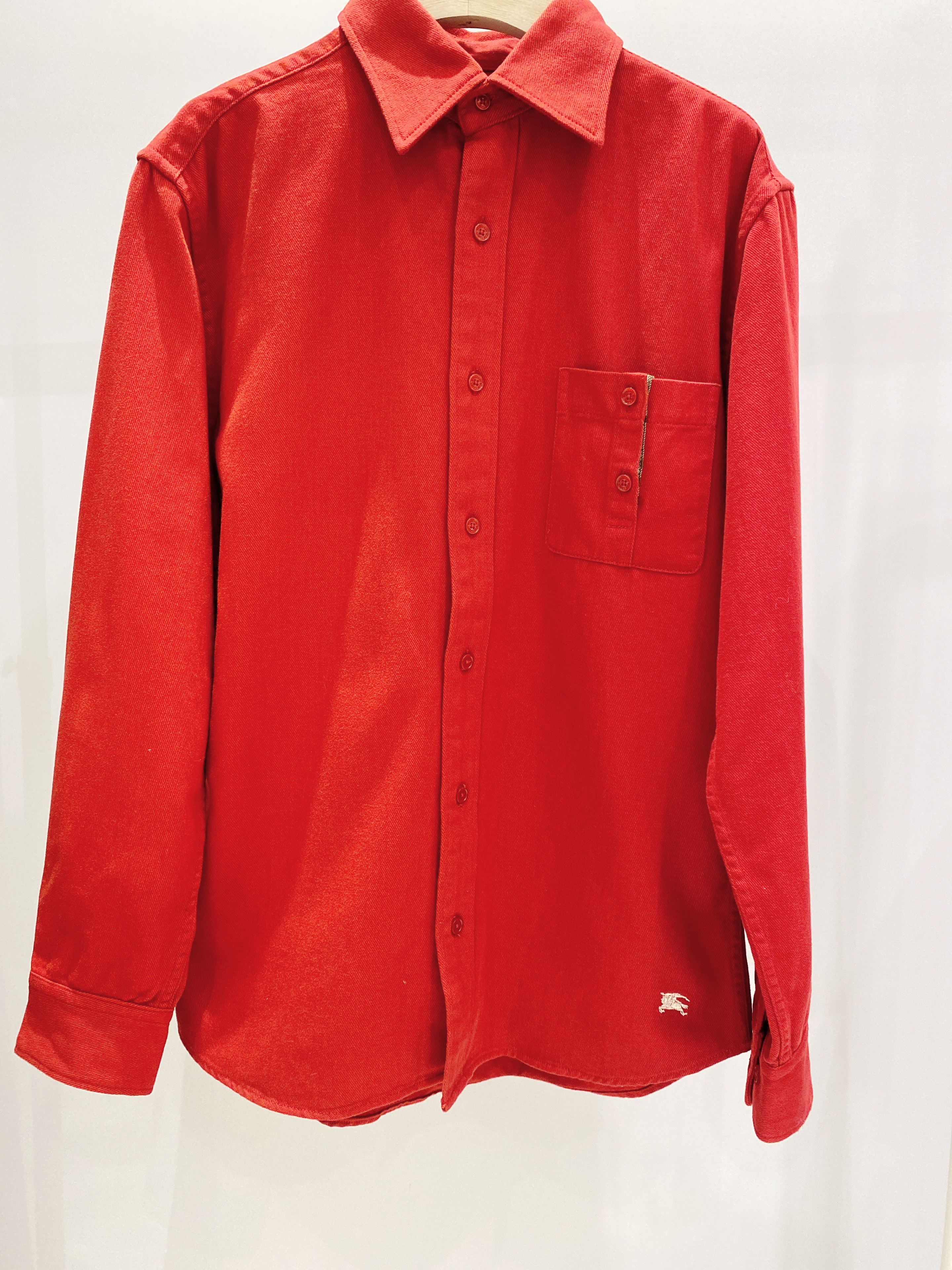 Burberry 紅色襯衫