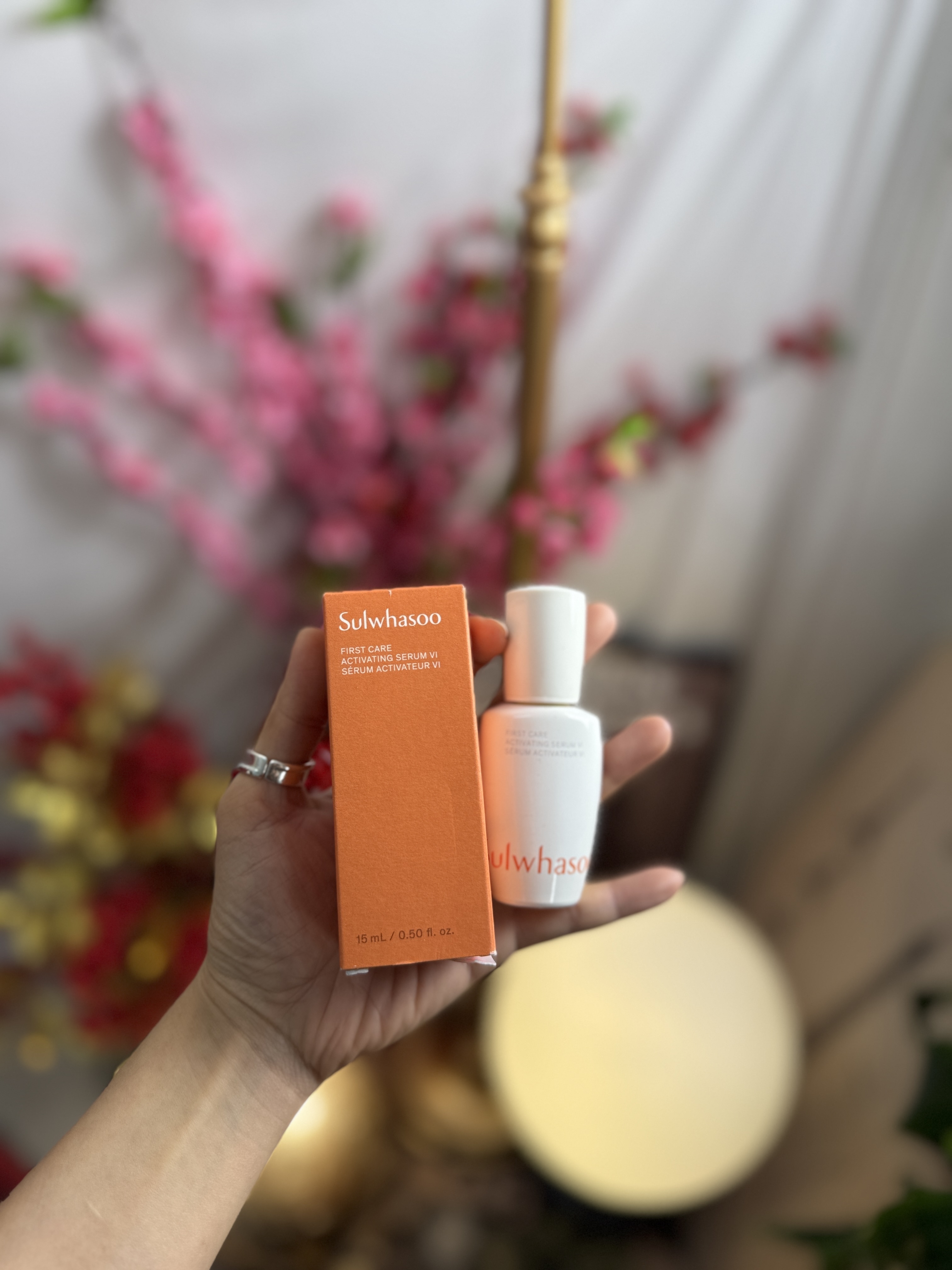 雪花秀第6代潤燥再生精華15ml 新升級配方首次注入高效人參活膚精萃，即時激活肌膚再生力。