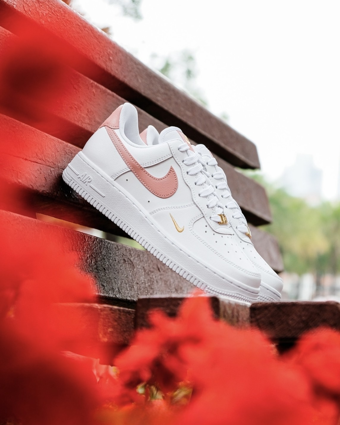 Nike Air Force 1 Low " Rust Pink " 白粉 迷你金鉤 女鞋