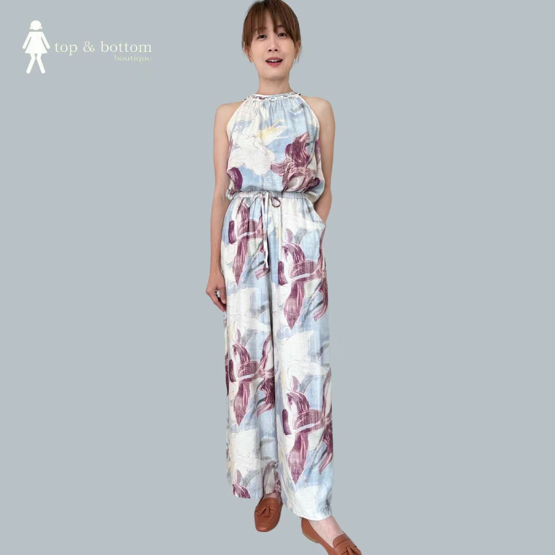 FLORAL HALTER NECK BLOUSE WITH PANT SET SUIT (2 PCS)