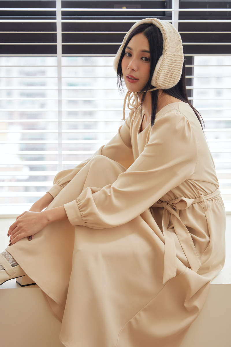 V領鬆緊腰雪紡洋裝(附綁帶)