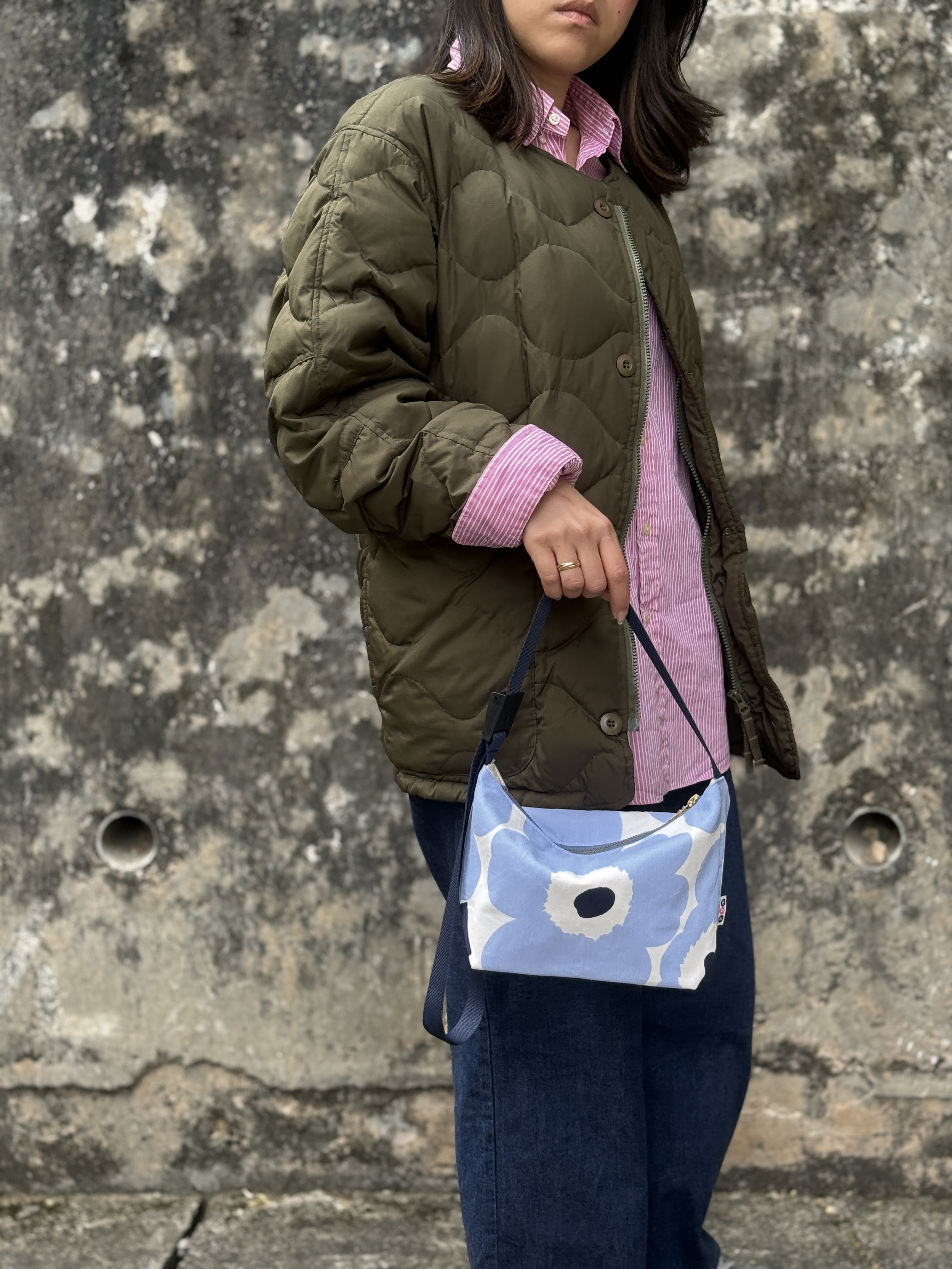 Em’s essential shoulder bag | small size | Marimeko Cotton Fabric | Blue x Navy unikko