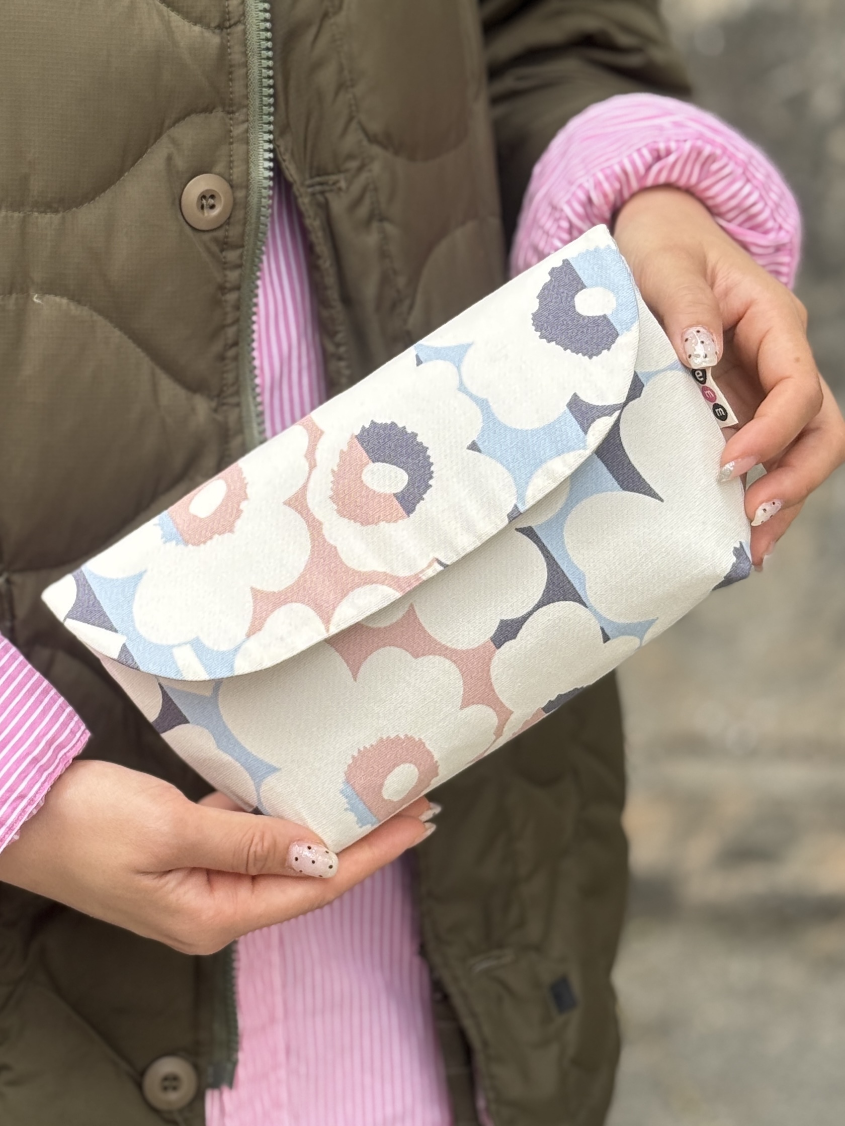 利是pouch |marimekko limited fabric | 漸變色unikko