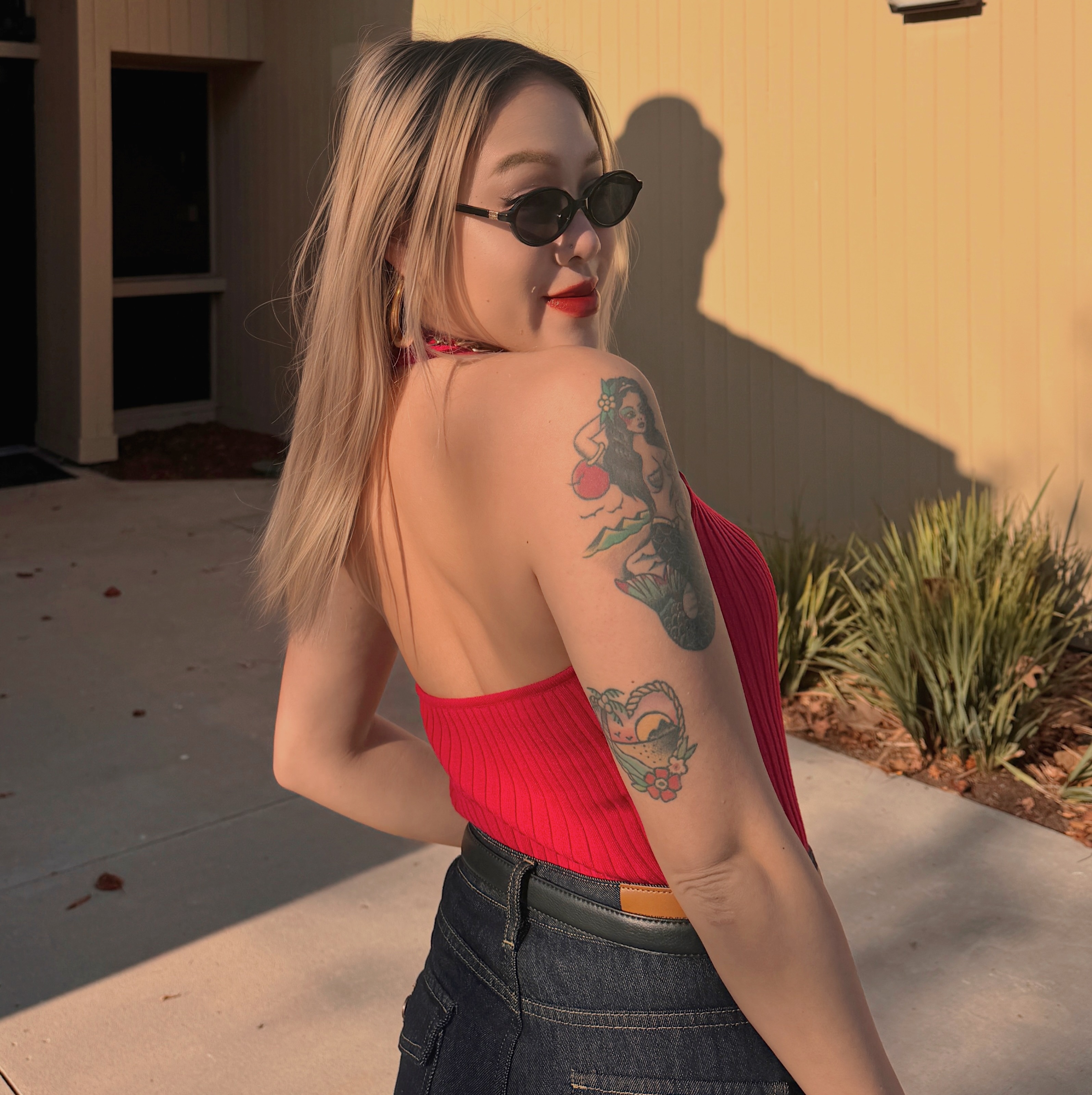 酒紅復古🍷Ｖ領繞脖背心