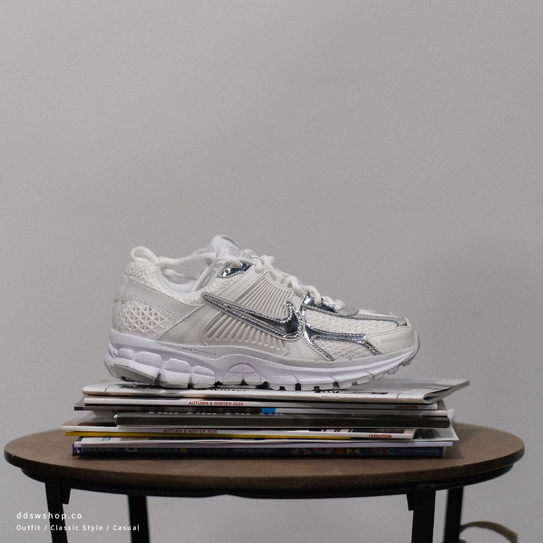 "代購+現貨" NIKE ZOOM VOMERO 5 "CHROME TOE" 白銀  HF7723-100